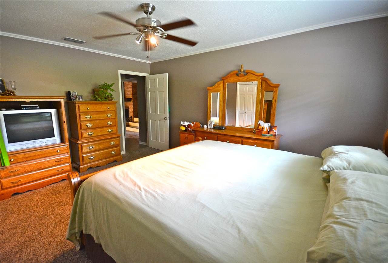 PLEASANT VALLEY - Residential