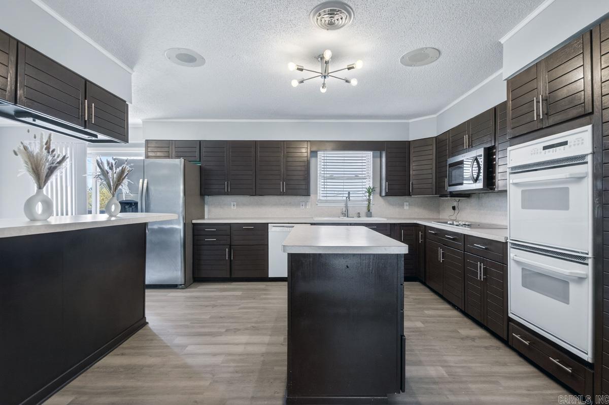 Pleasant Tree 1st - Residential