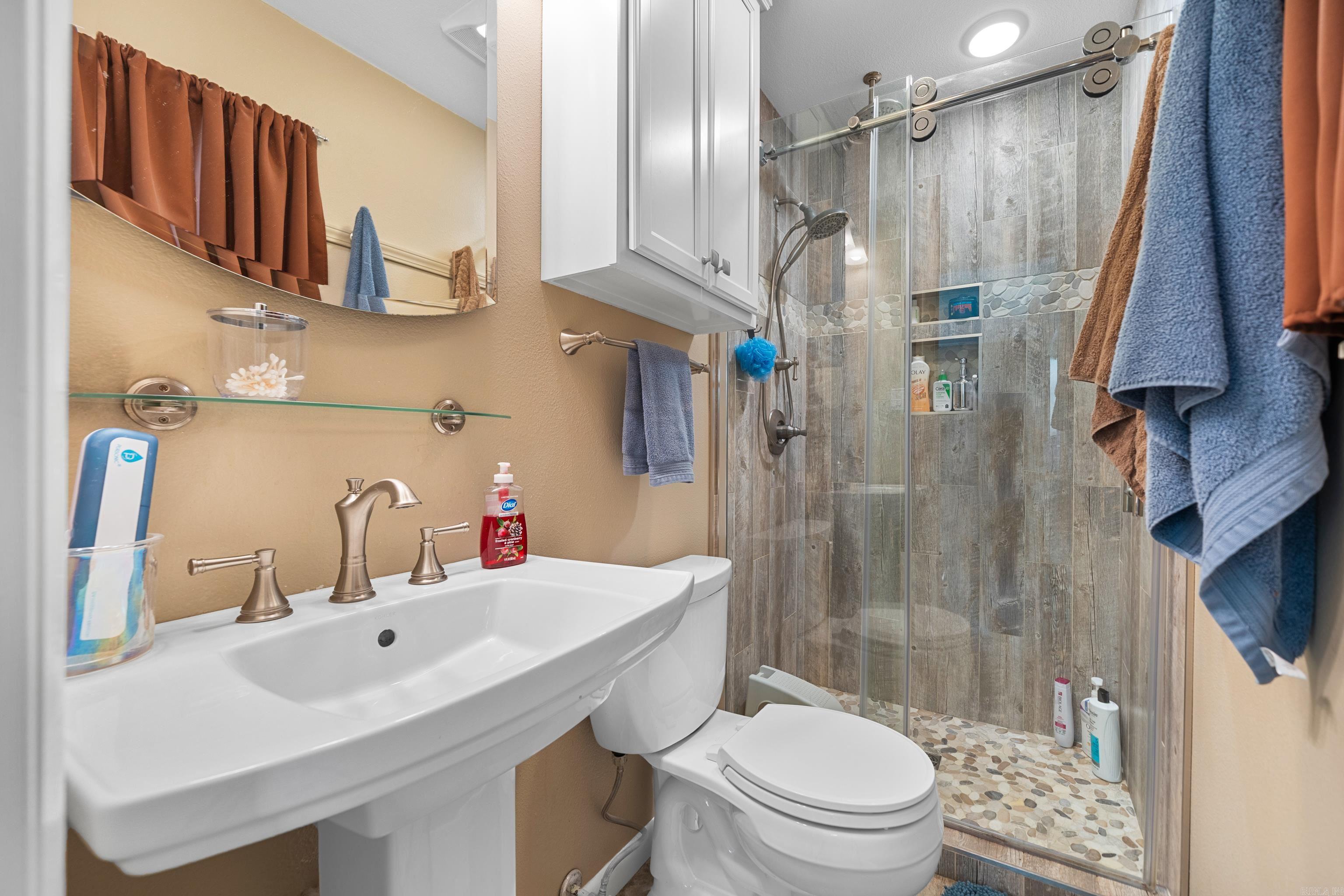 BELLAIRE PLACE - Residential