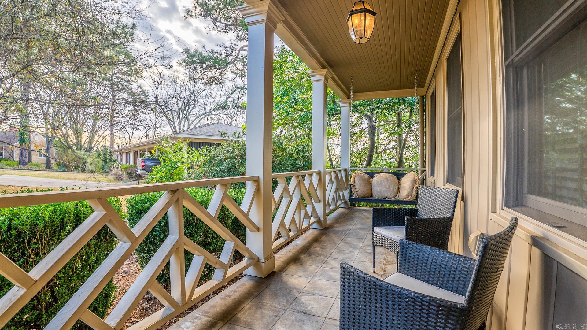 SOUTH NORMANDY - Residential