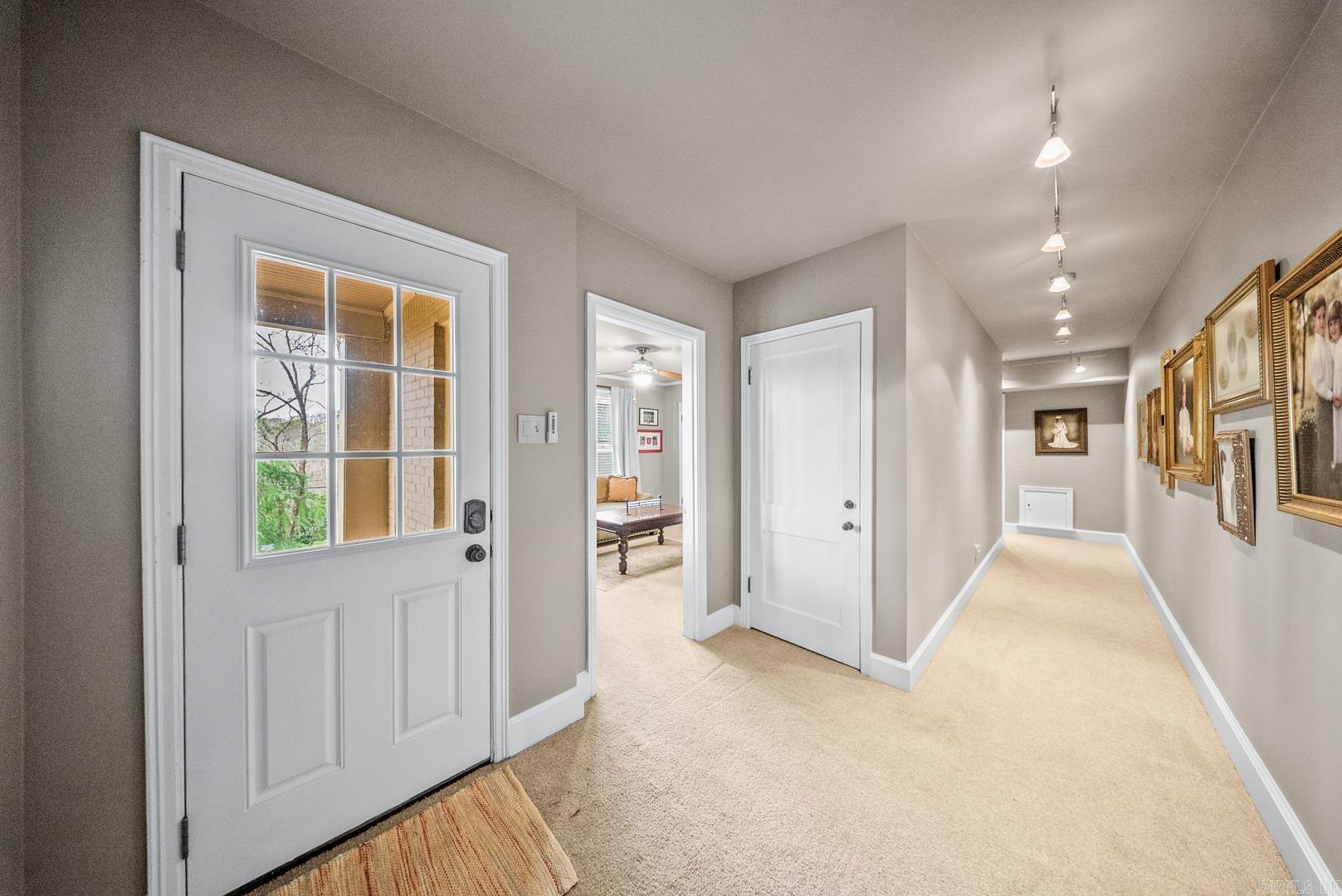 SOUTH NORMANDY - Residential