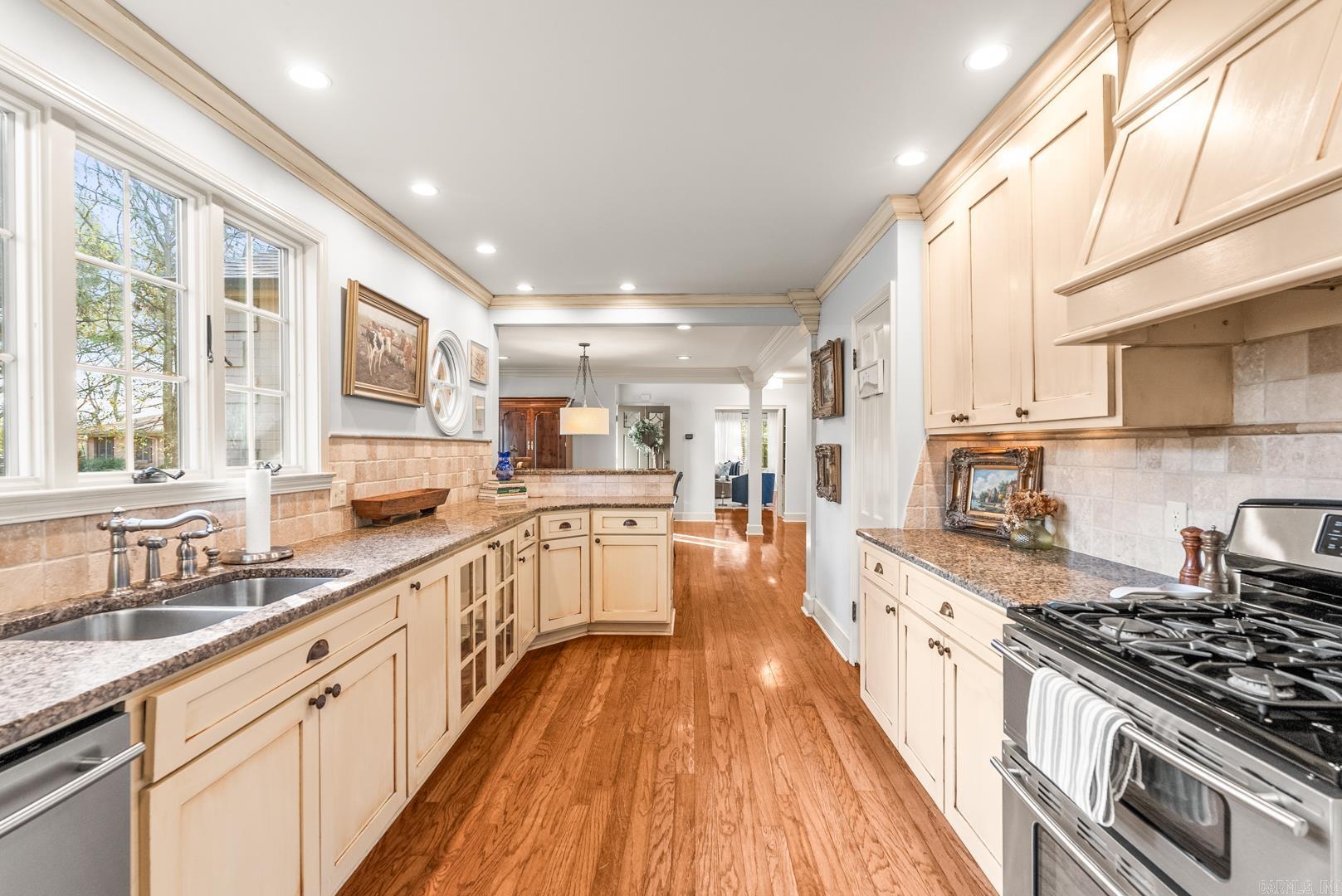 SOUTH NORMANDY - Residential