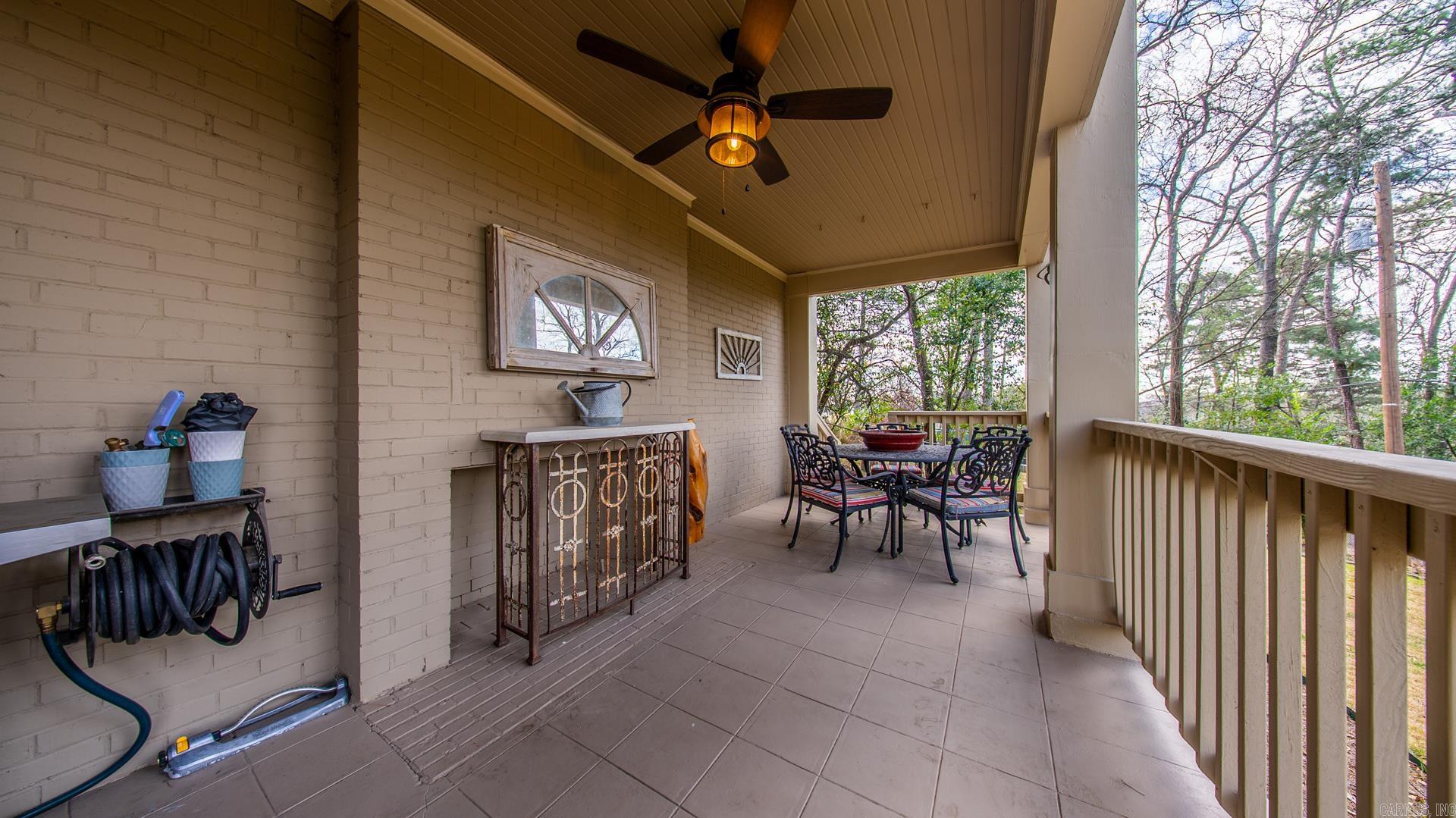 SOUTH NORMANDY - Residential