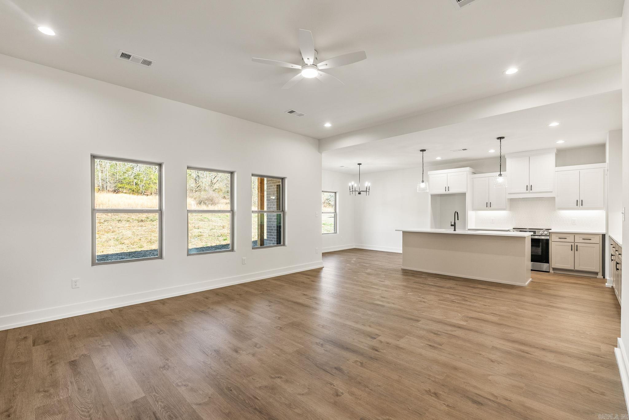 RIDGE VIEW - Residential