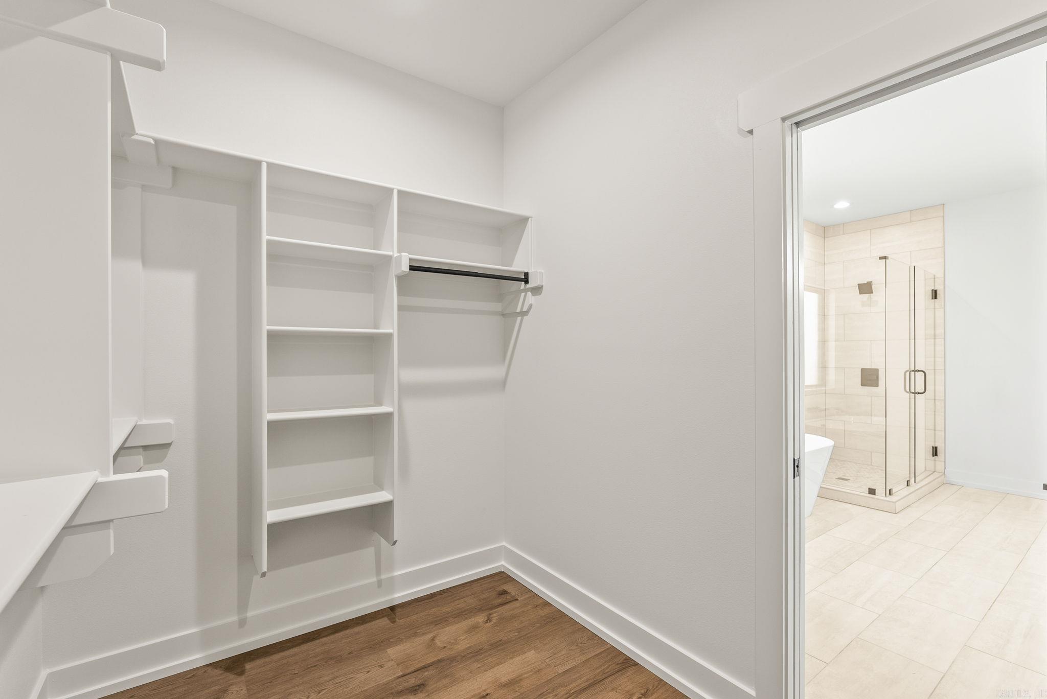 RIDGE VIEW - Residential