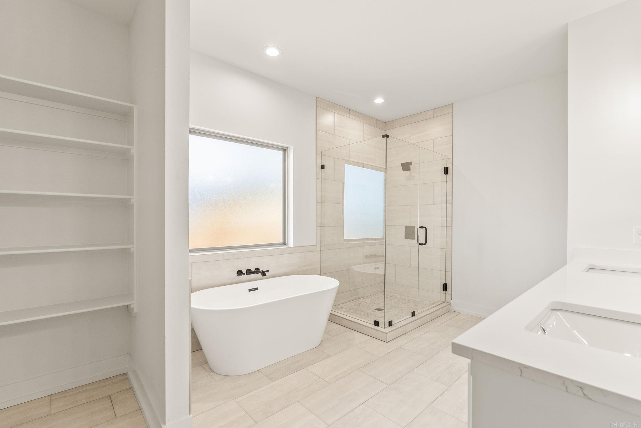 RIDGE VIEW - Residential