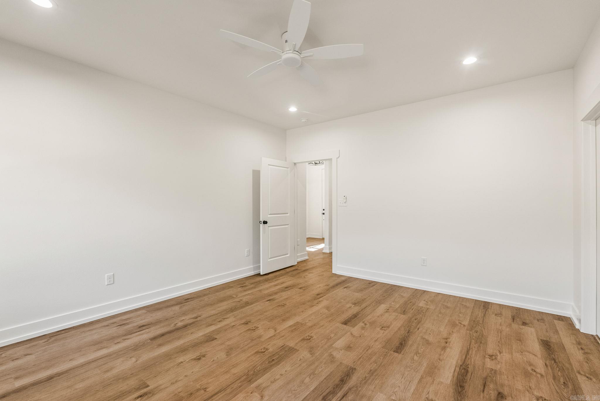 RIDGE VIEW - Residential