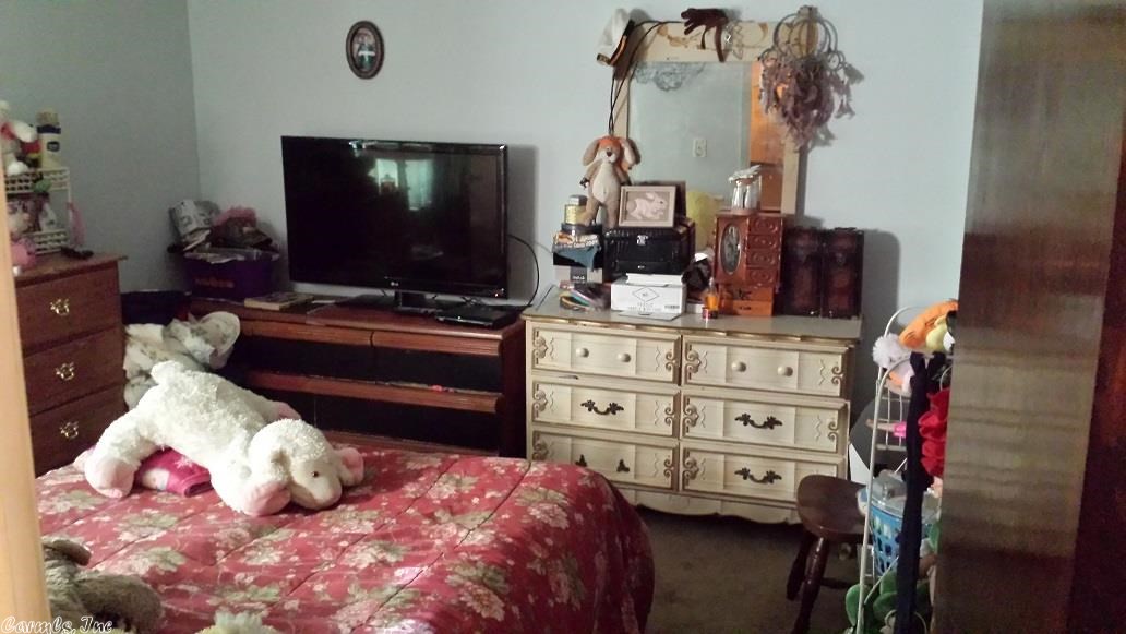 Colonial Acres - Residential