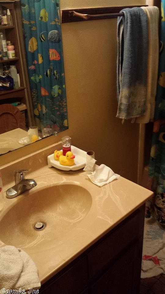 Colonial Acres - Residential