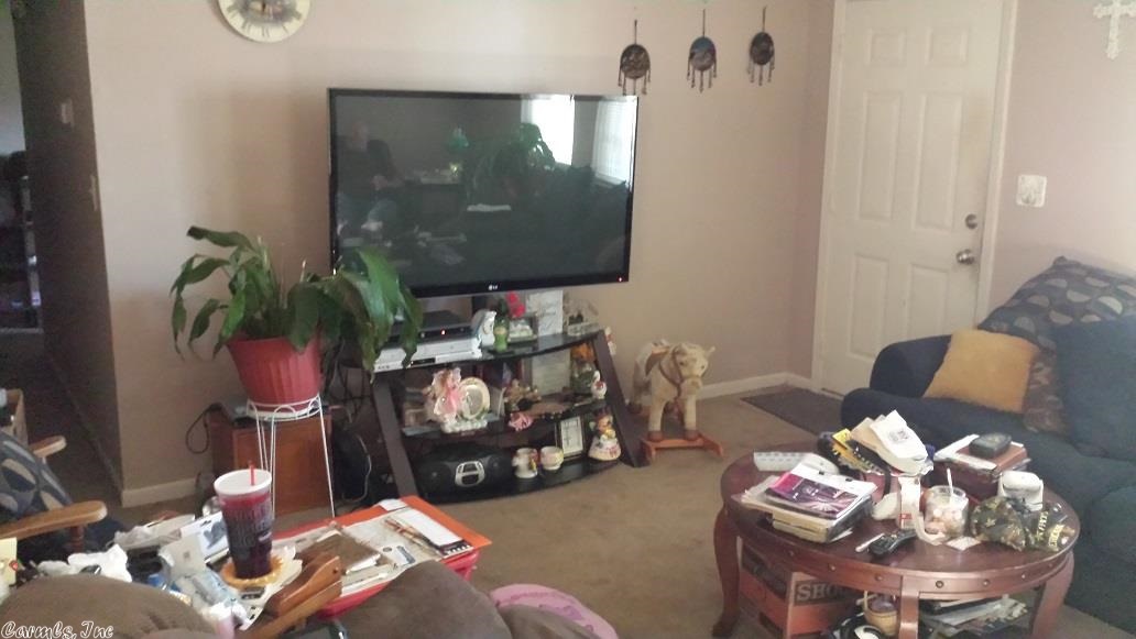 Colonial Acres - Residential