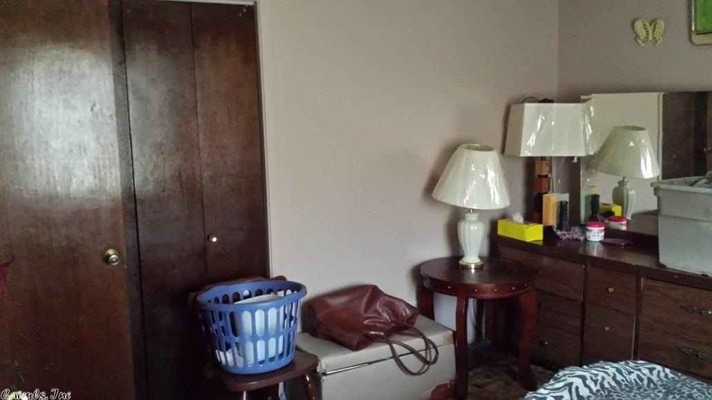 Colonial Acres - Residential