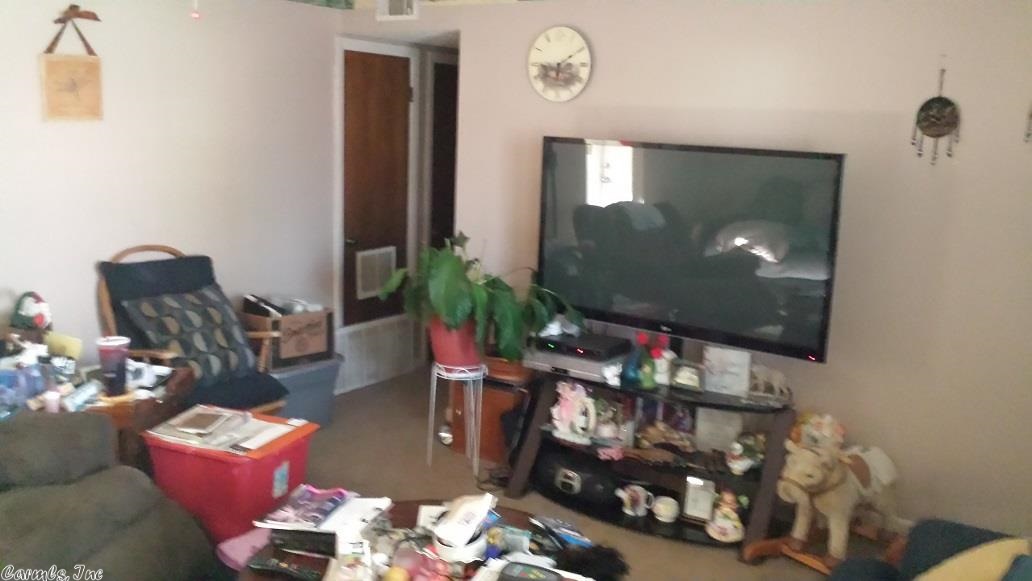 Colonial Acres - Residential