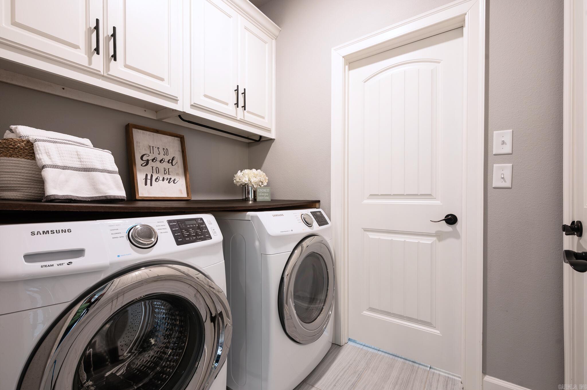 MILLERS GLENN - Residential