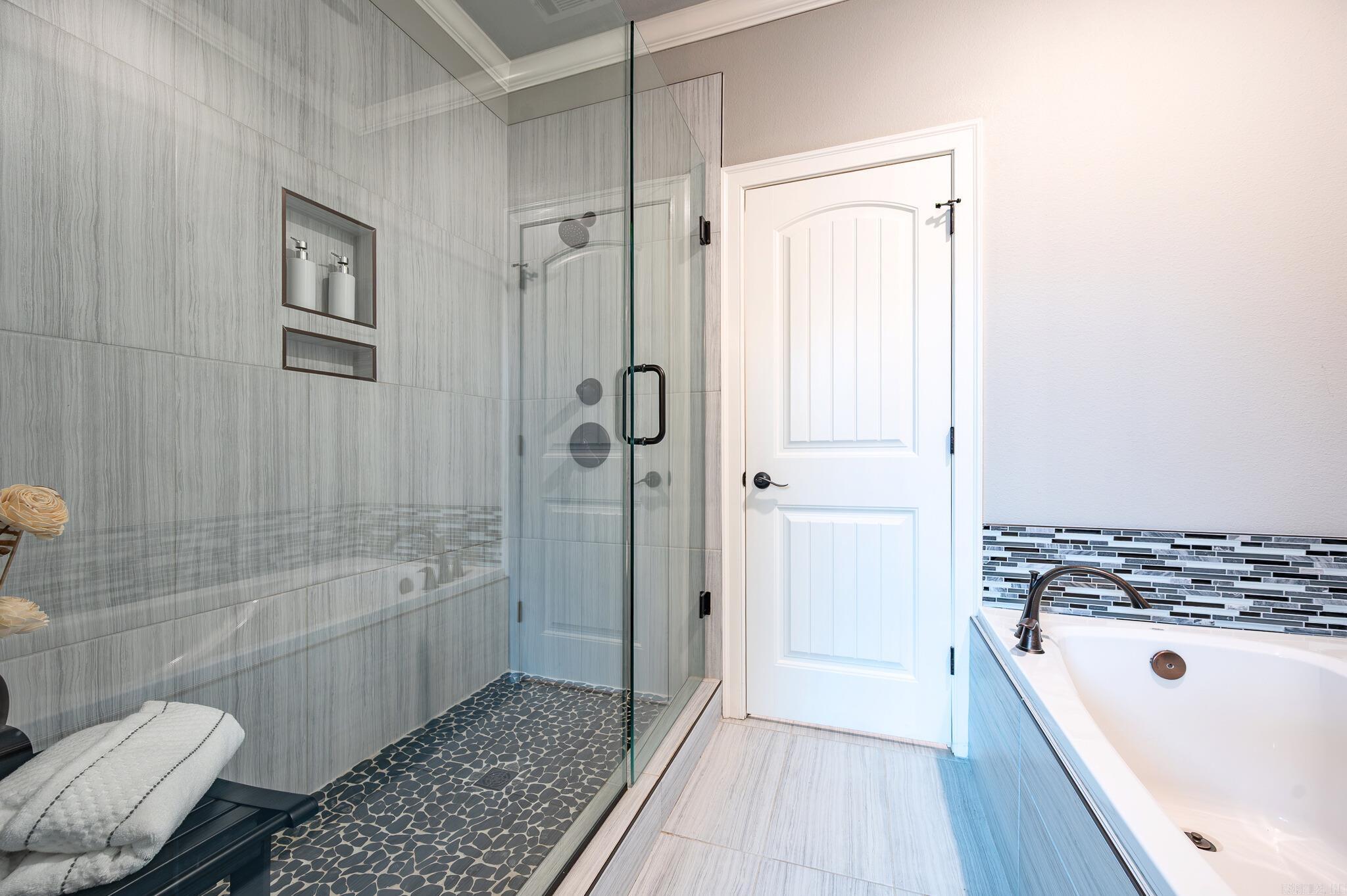 MILLERS GLENN - Residential