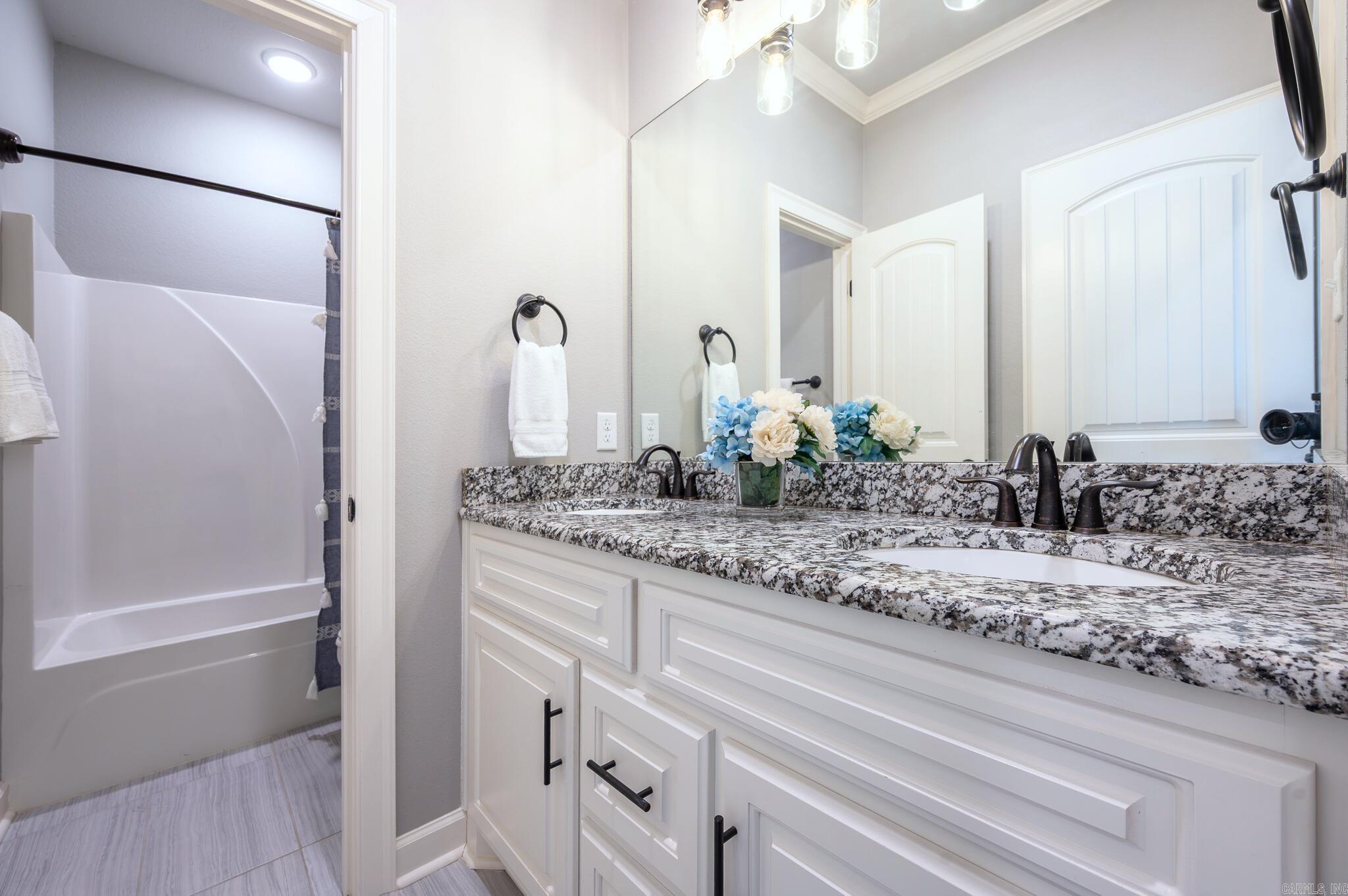 MILLERS GLENN - Residential