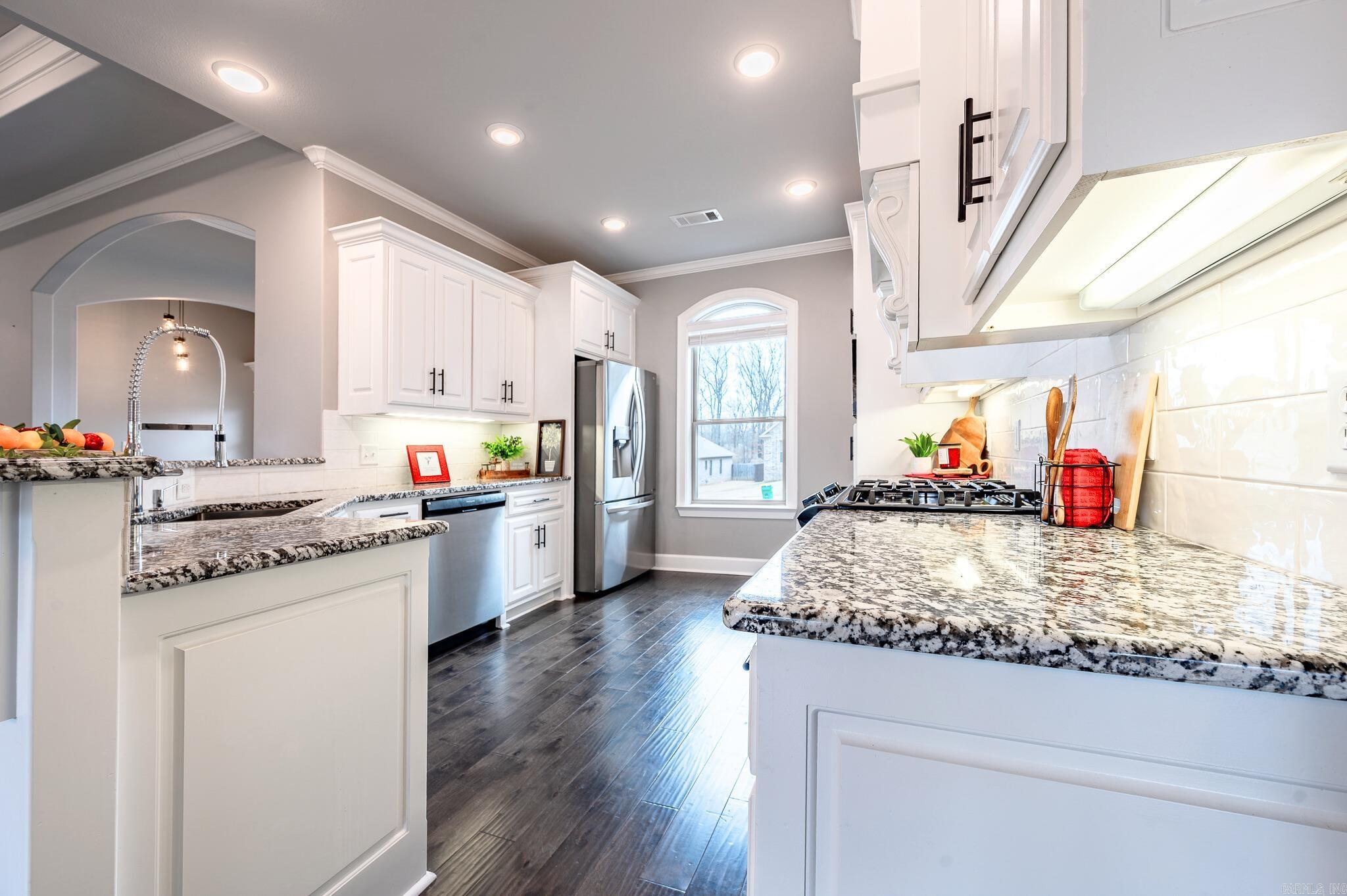 MILLERS GLENN - Residential