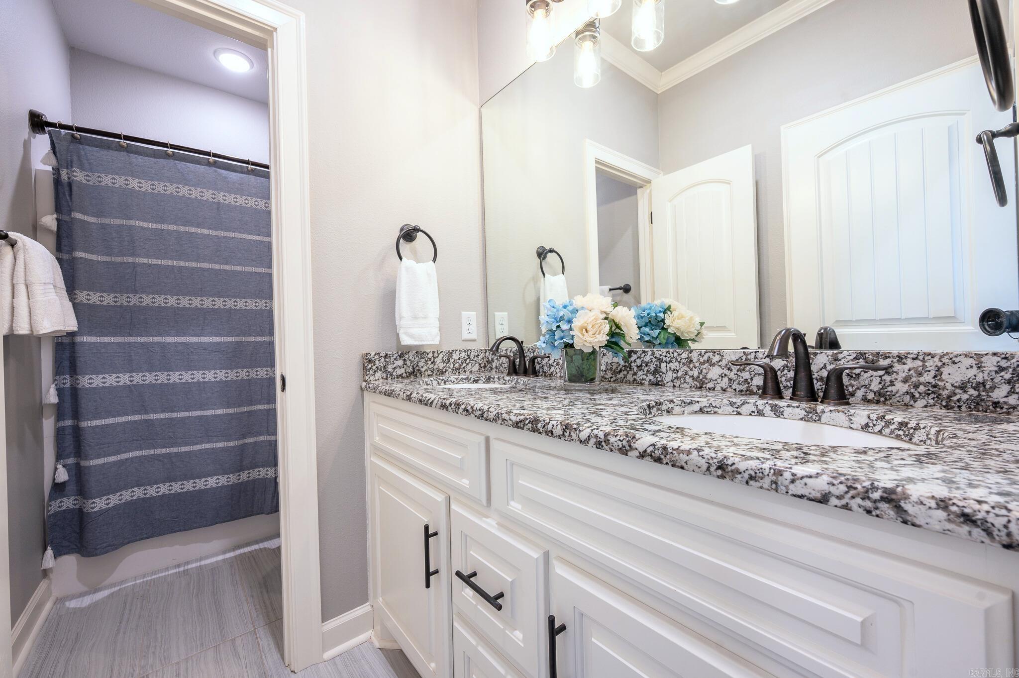 MILLERS GLENN - Residential