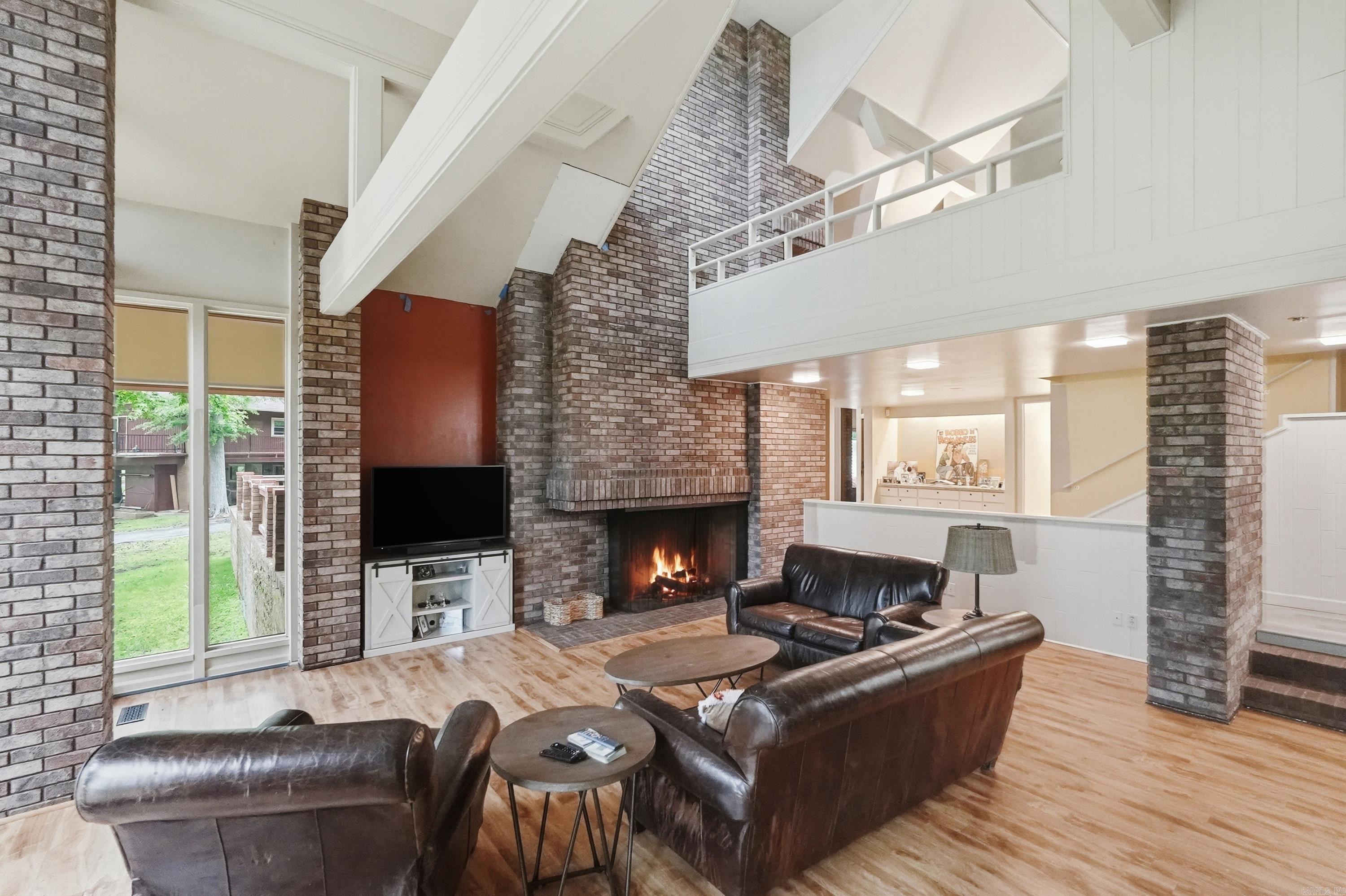 IDYLWOOD - Residential