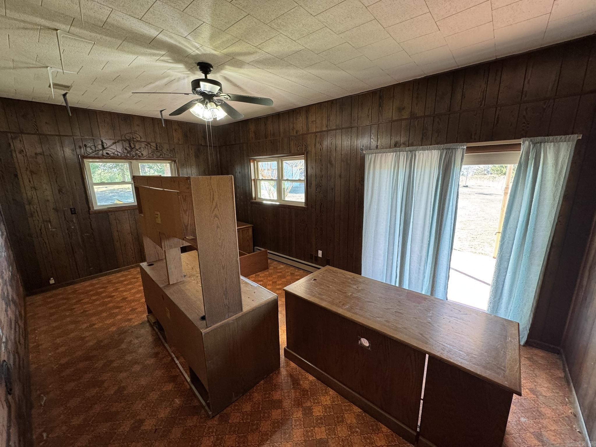 GREEN ACRES WEAGANTS ADDITION - Residential