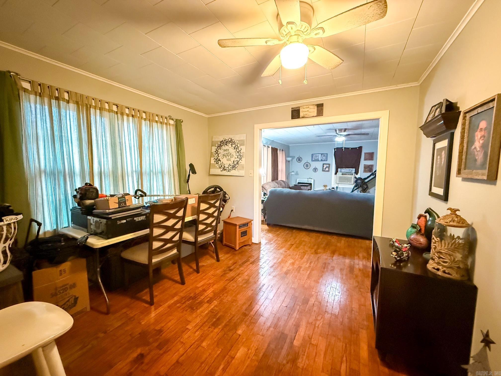 CLINTON ORIGINAL - Residential