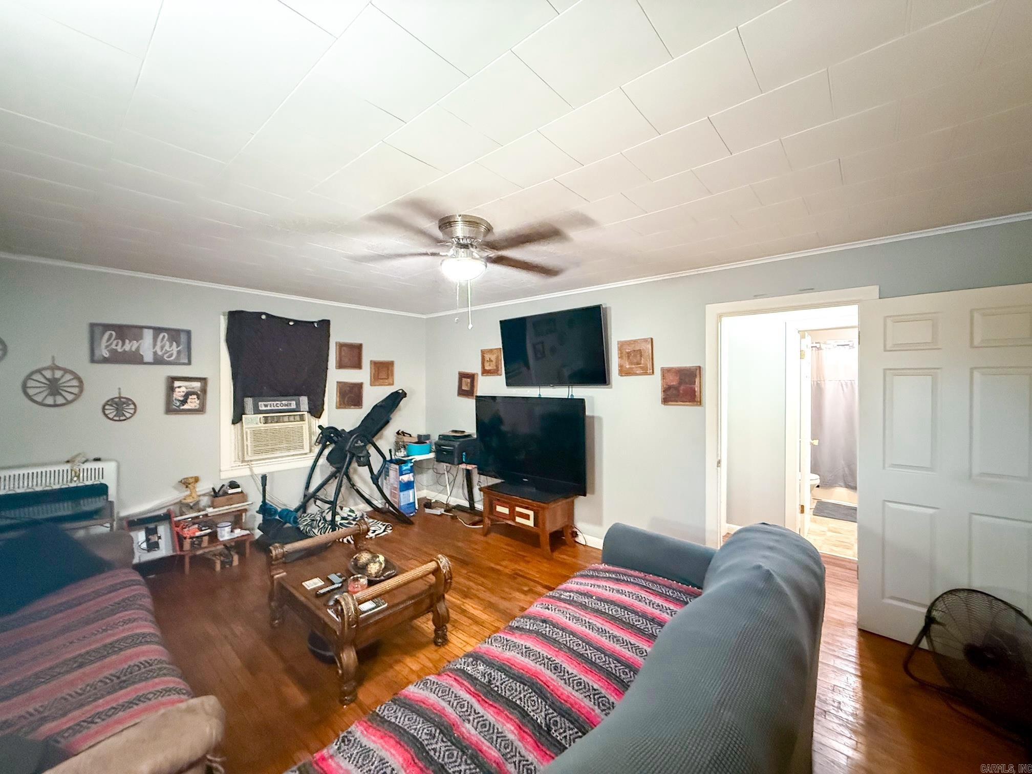 CLINTON ORIGINAL - Residential