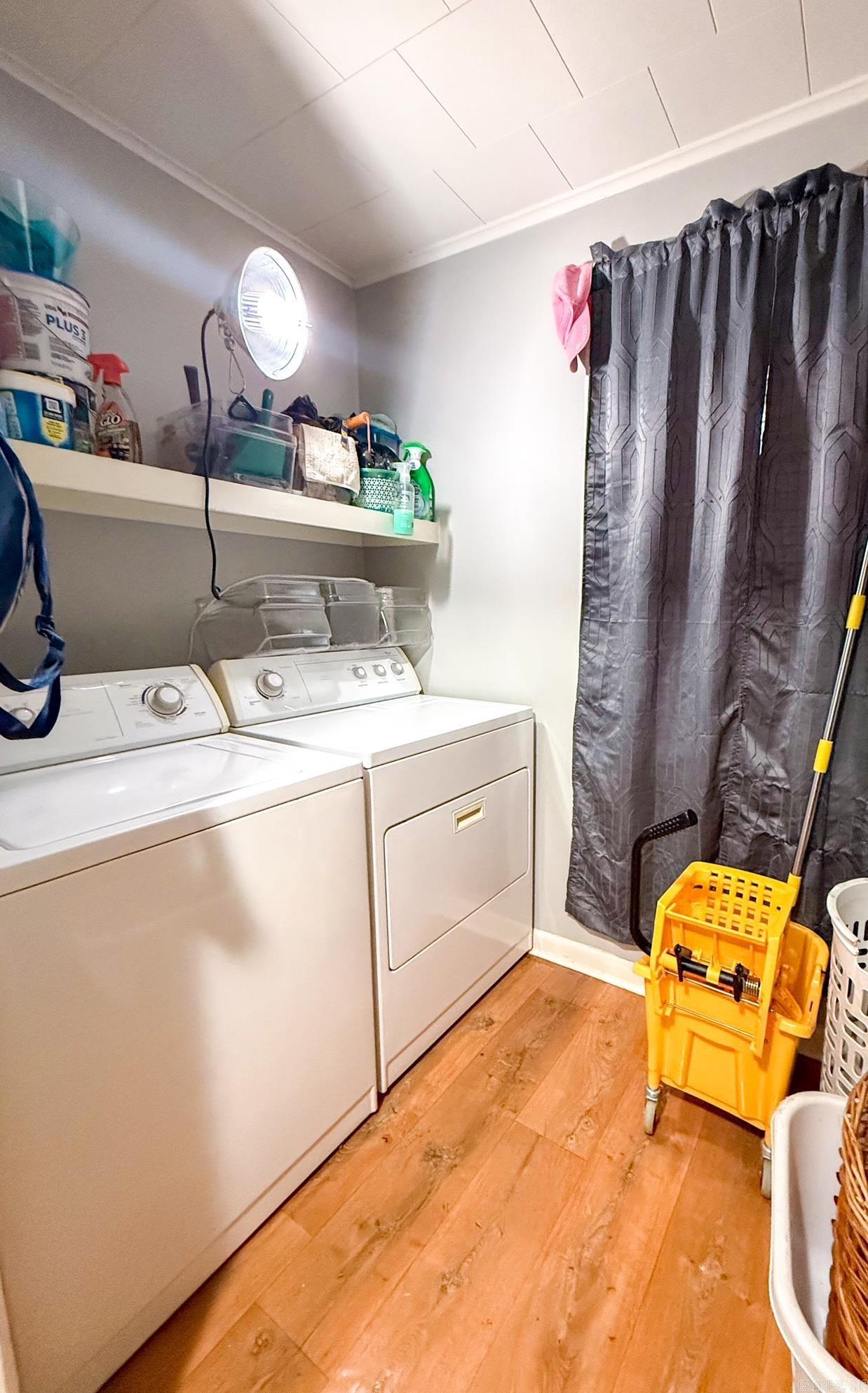 CLINTON ORIGINAL - Residential