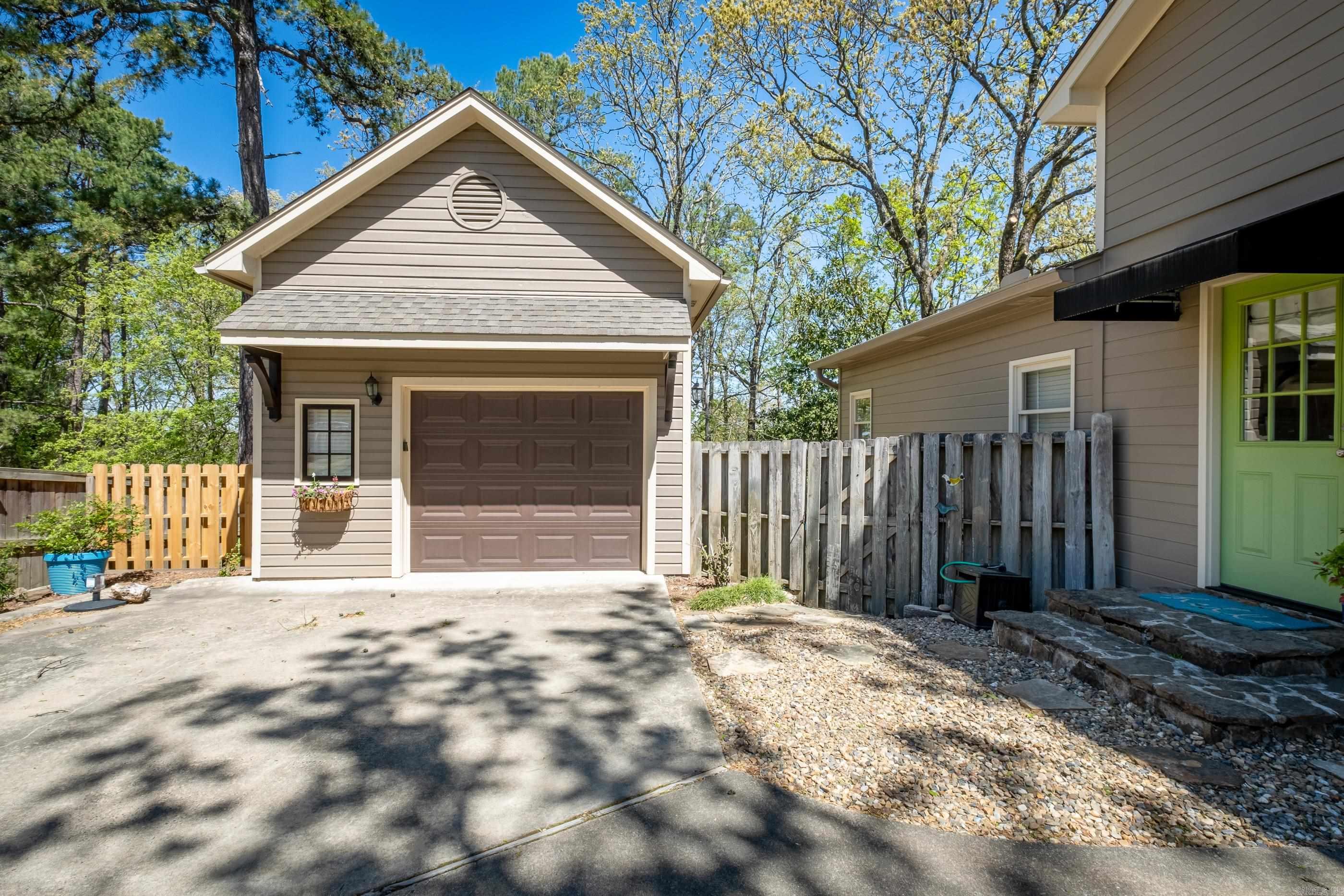 HICKORY RIDGE ADD - Residential