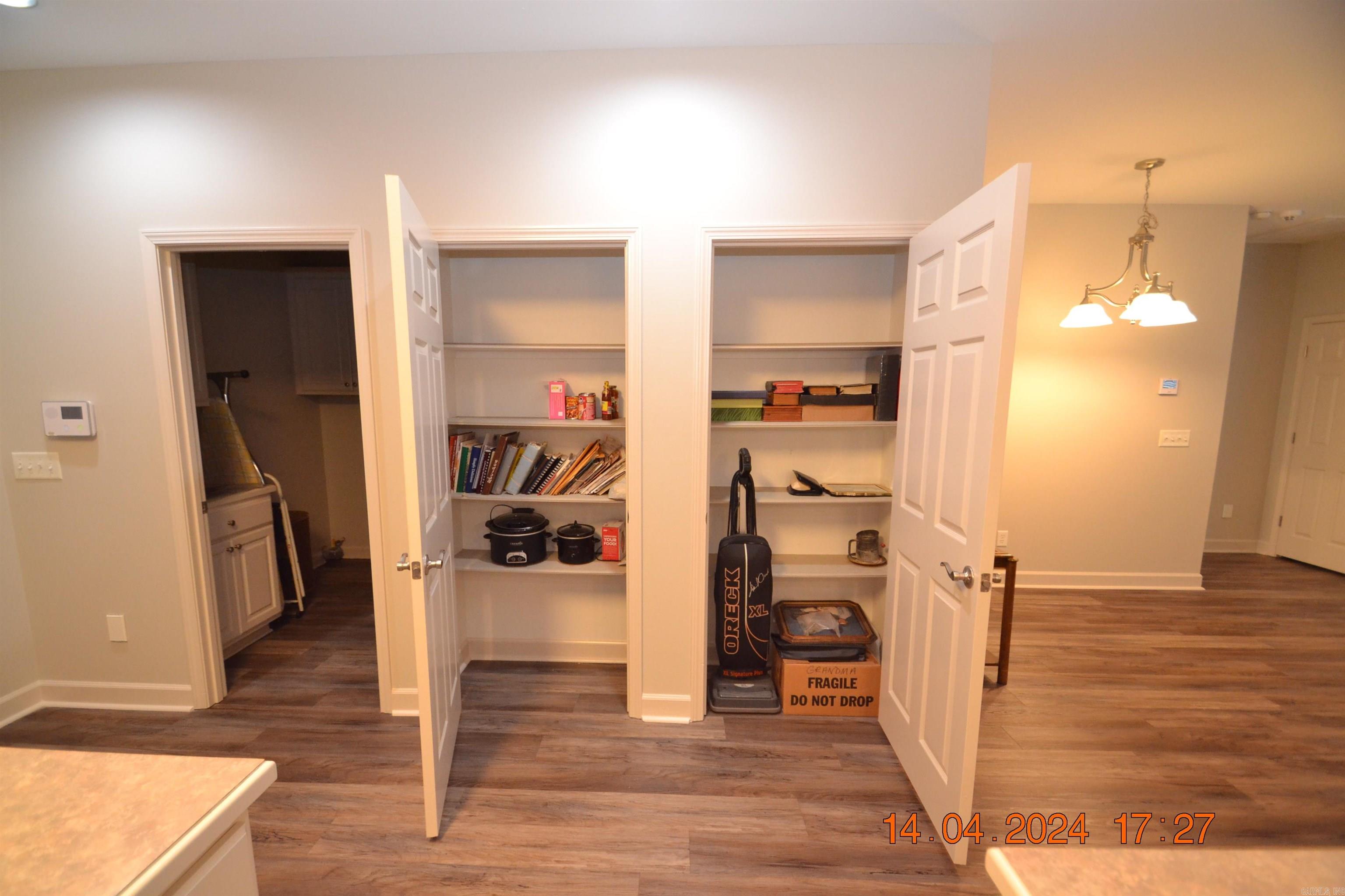 STAGECOACH VILLAGE - Residential