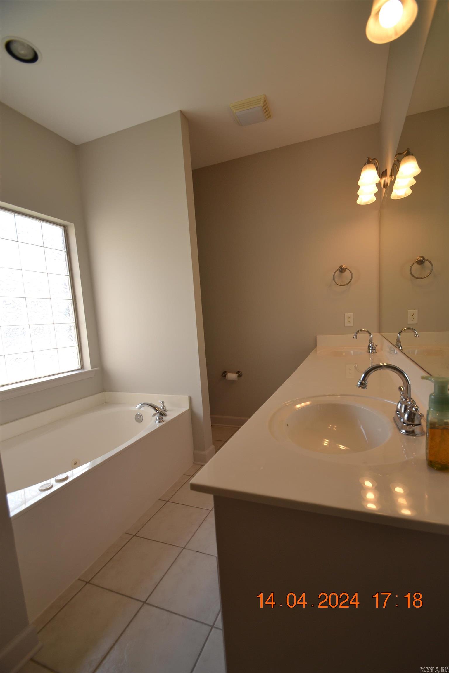 STAGECOACH VILLAGE - Residential