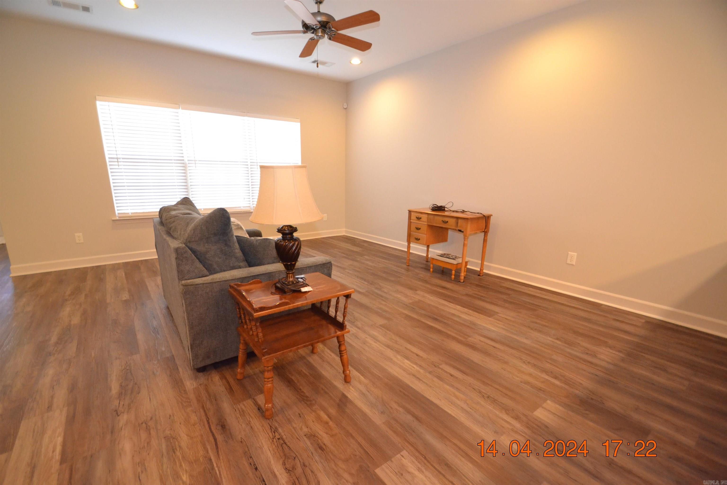 STAGECOACH VILLAGE - Residential