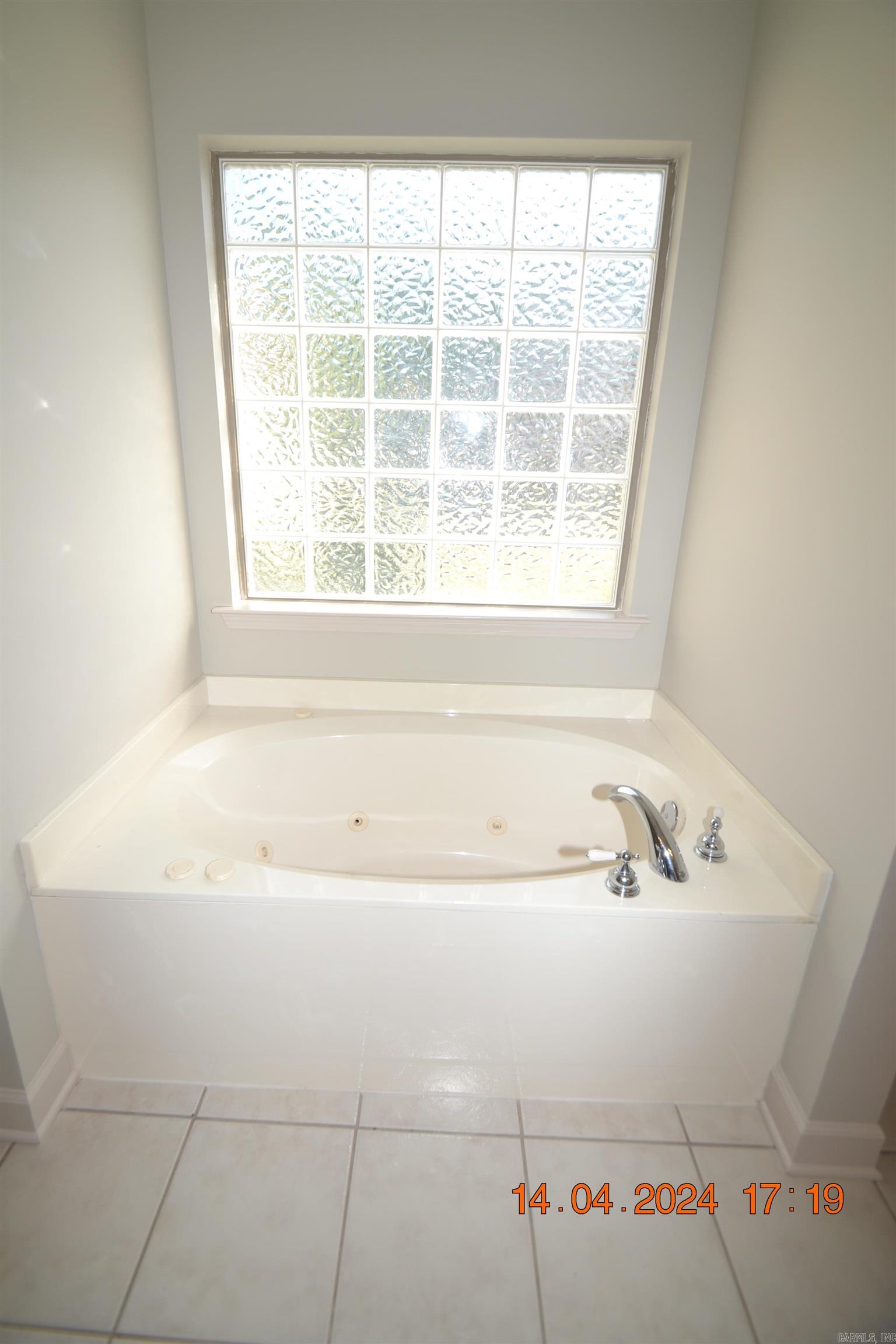 STAGECOACH VILLAGE - Residential