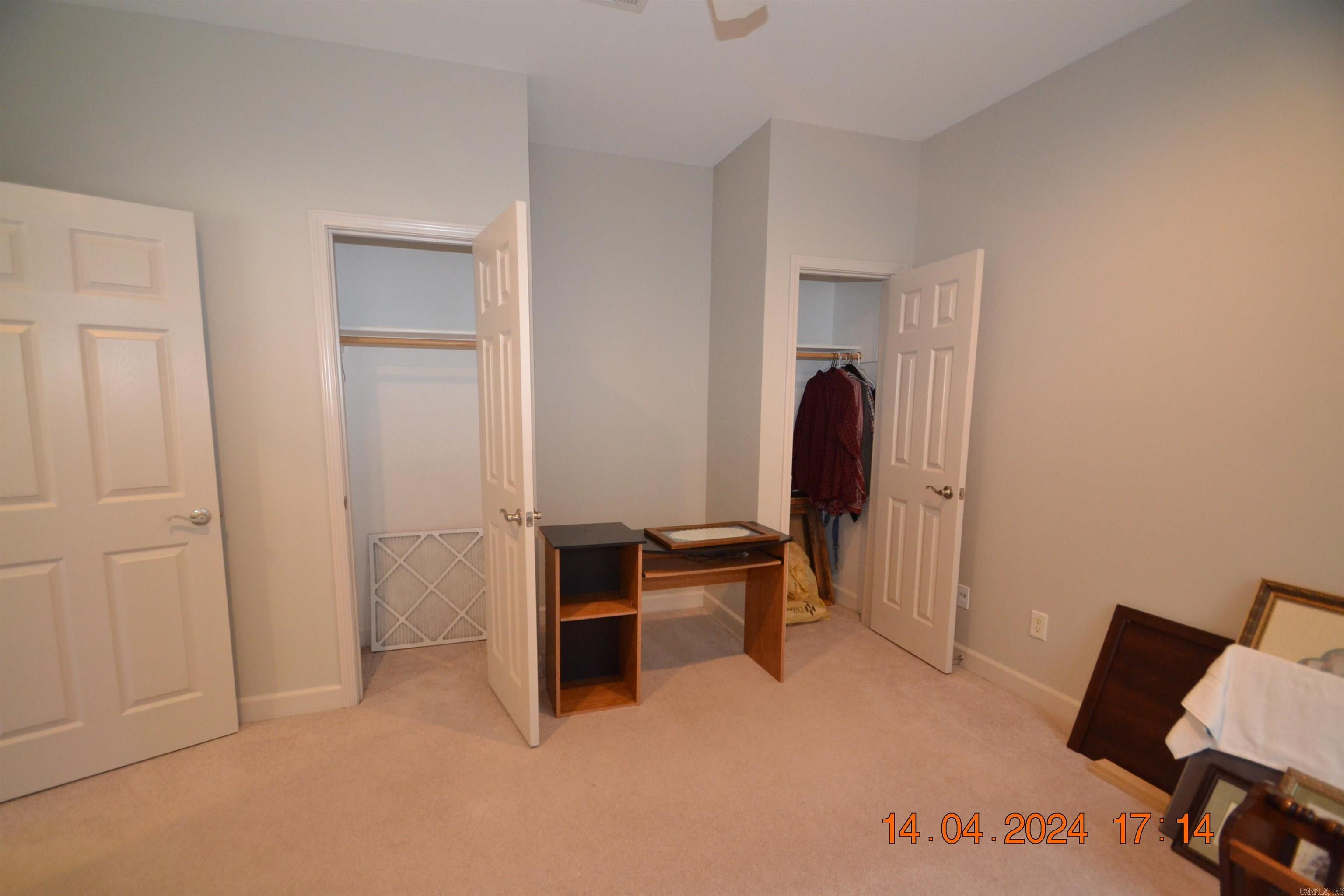 STAGECOACH VILLAGE - Residential