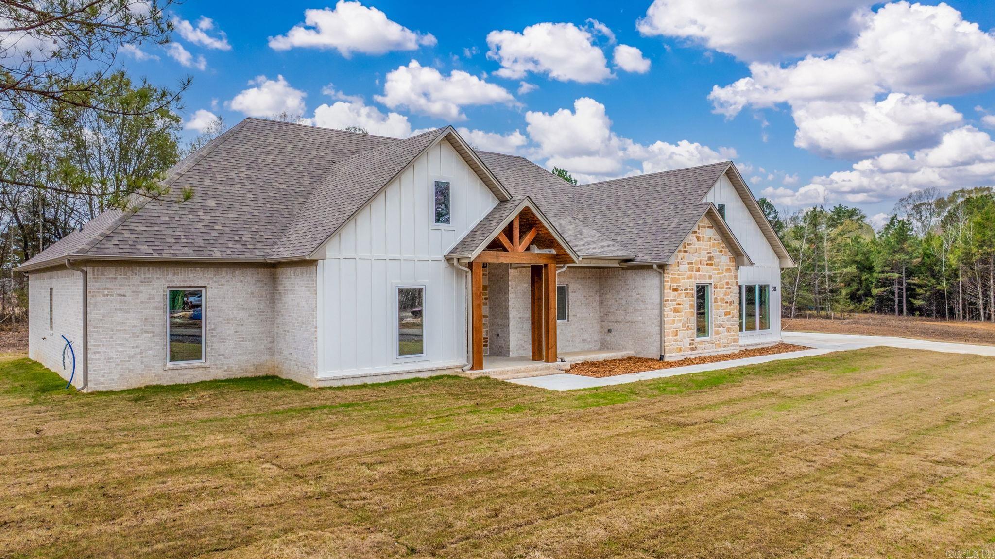 COYOTE RIDGE - Residential