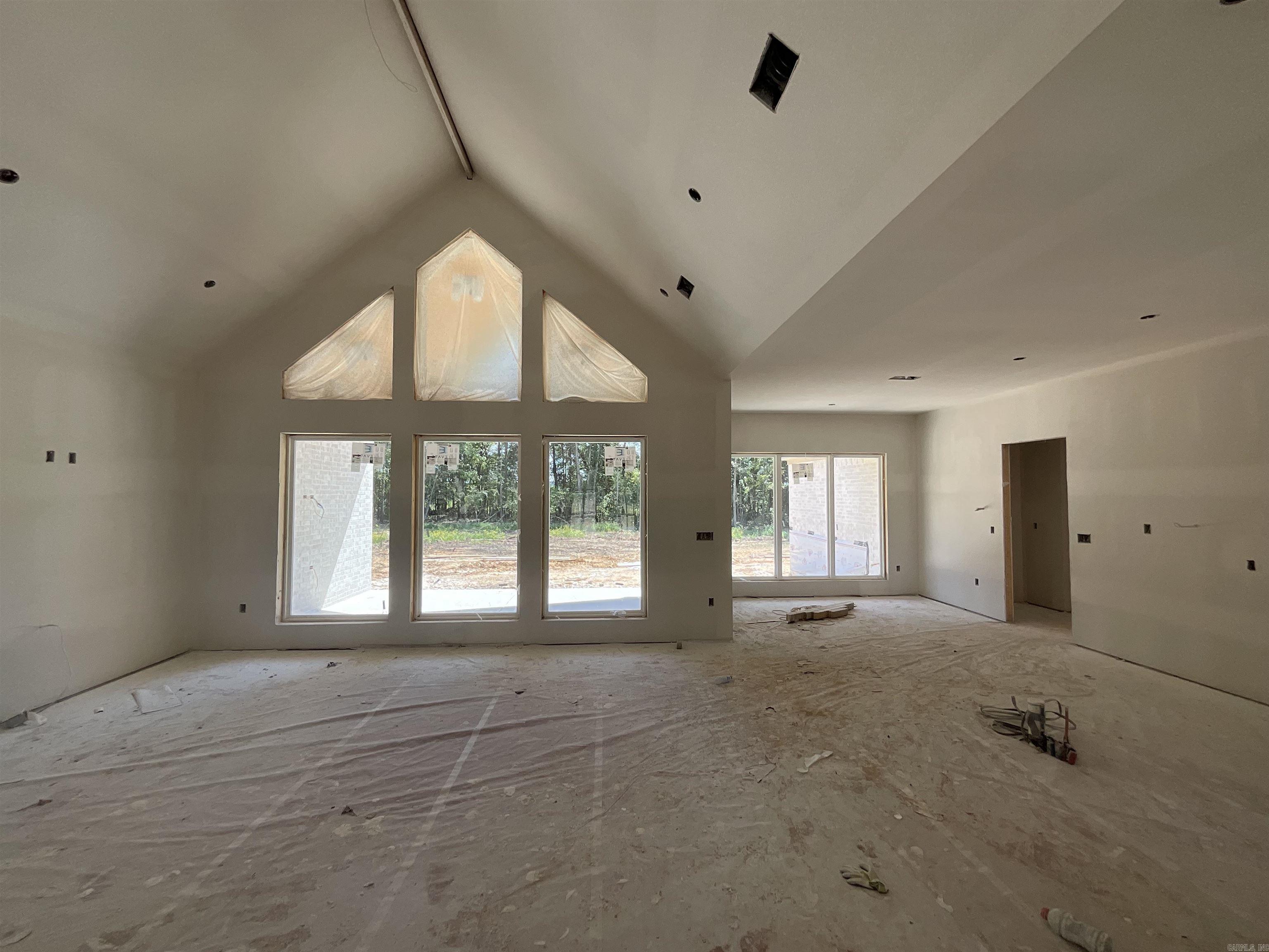 COYOTE RIDGE - Residential