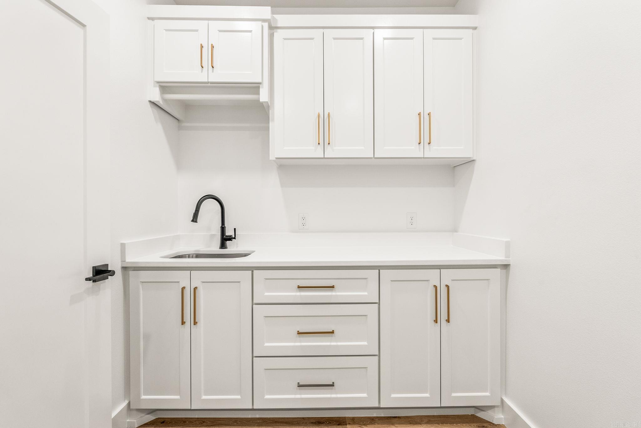 COYOTE RIDGE - Residential