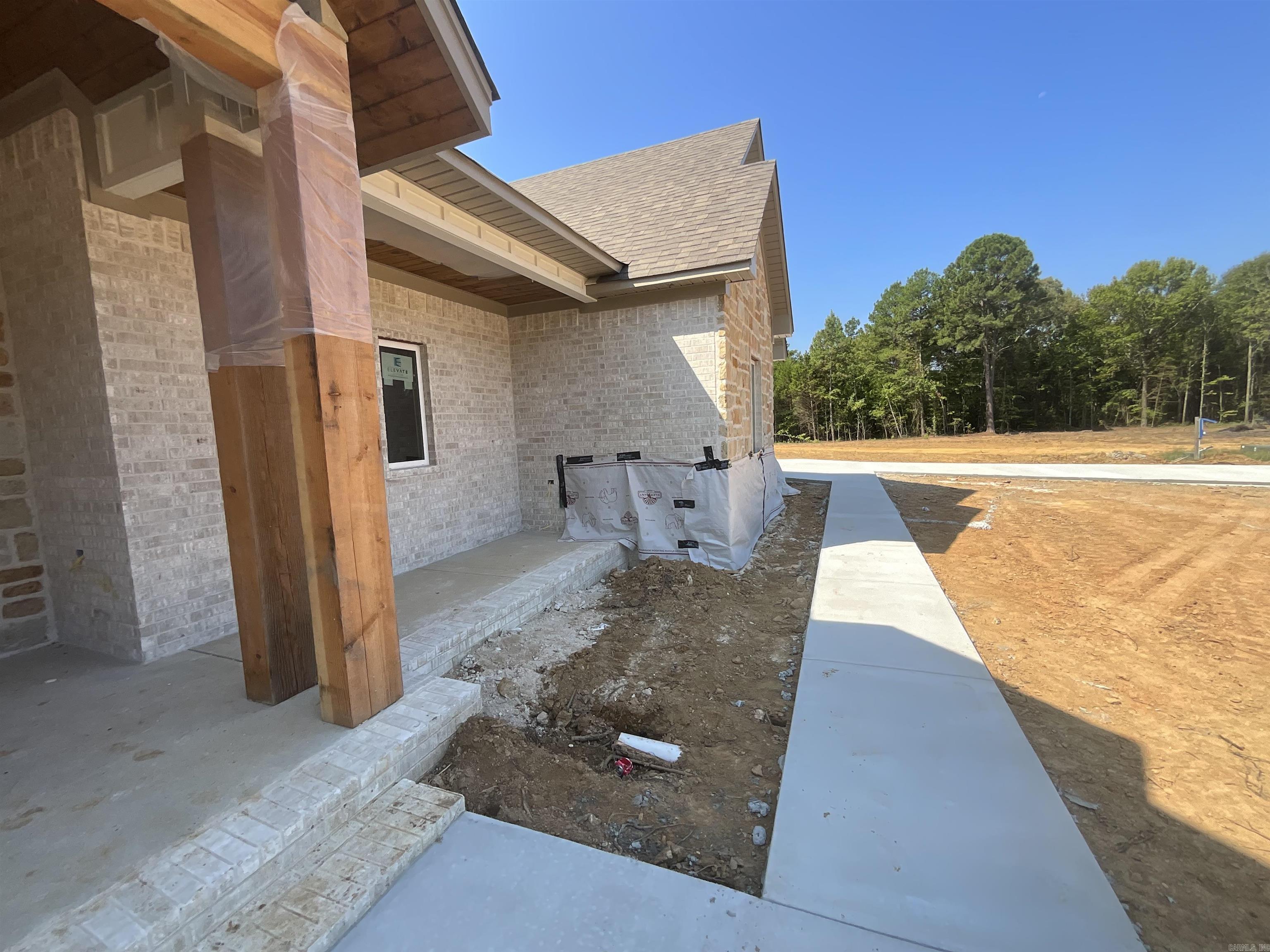 COYOTE RIDGE - Residential
