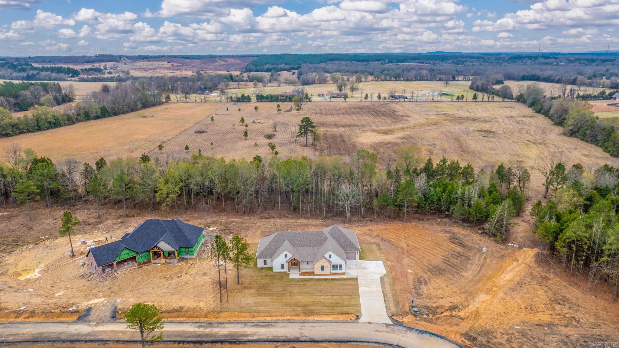 COYOTE RIDGE - Residential