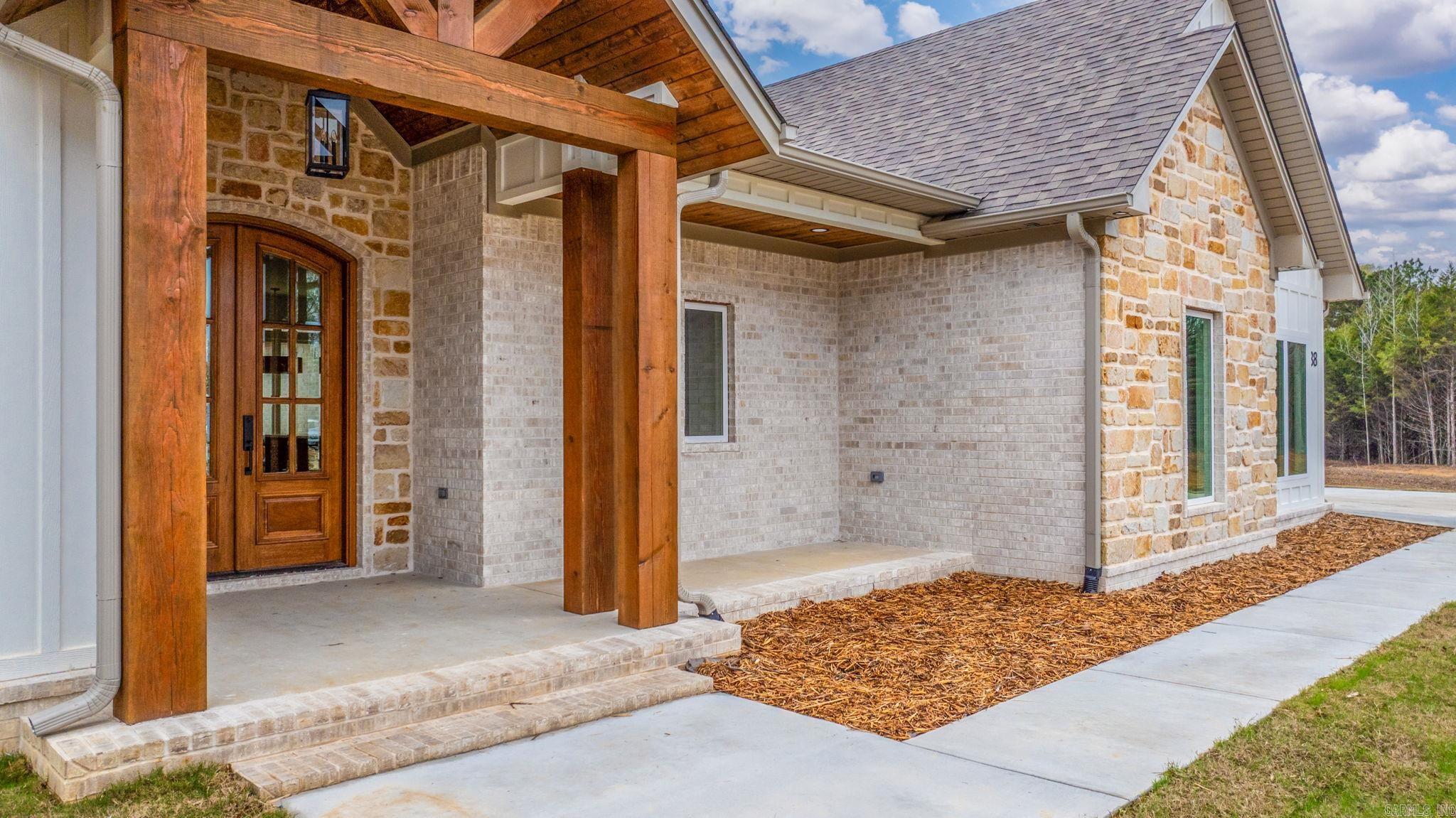 COYOTE RIDGE - Residential