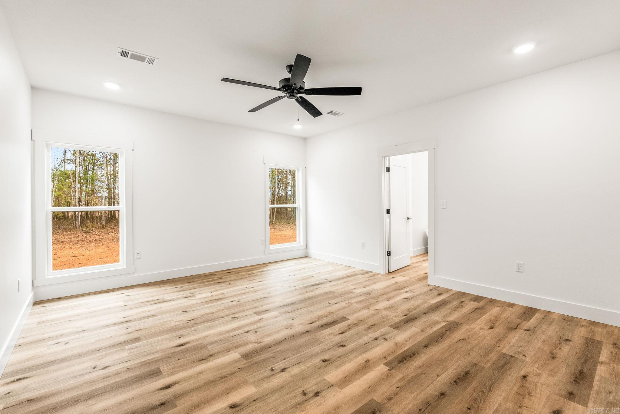 COYOTE RIDGE - Residential