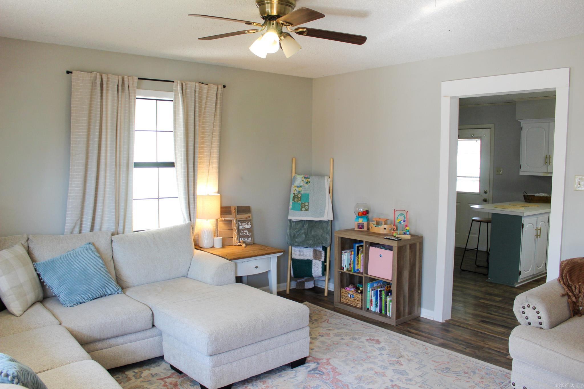 PECAN FORREST ADD - Residential