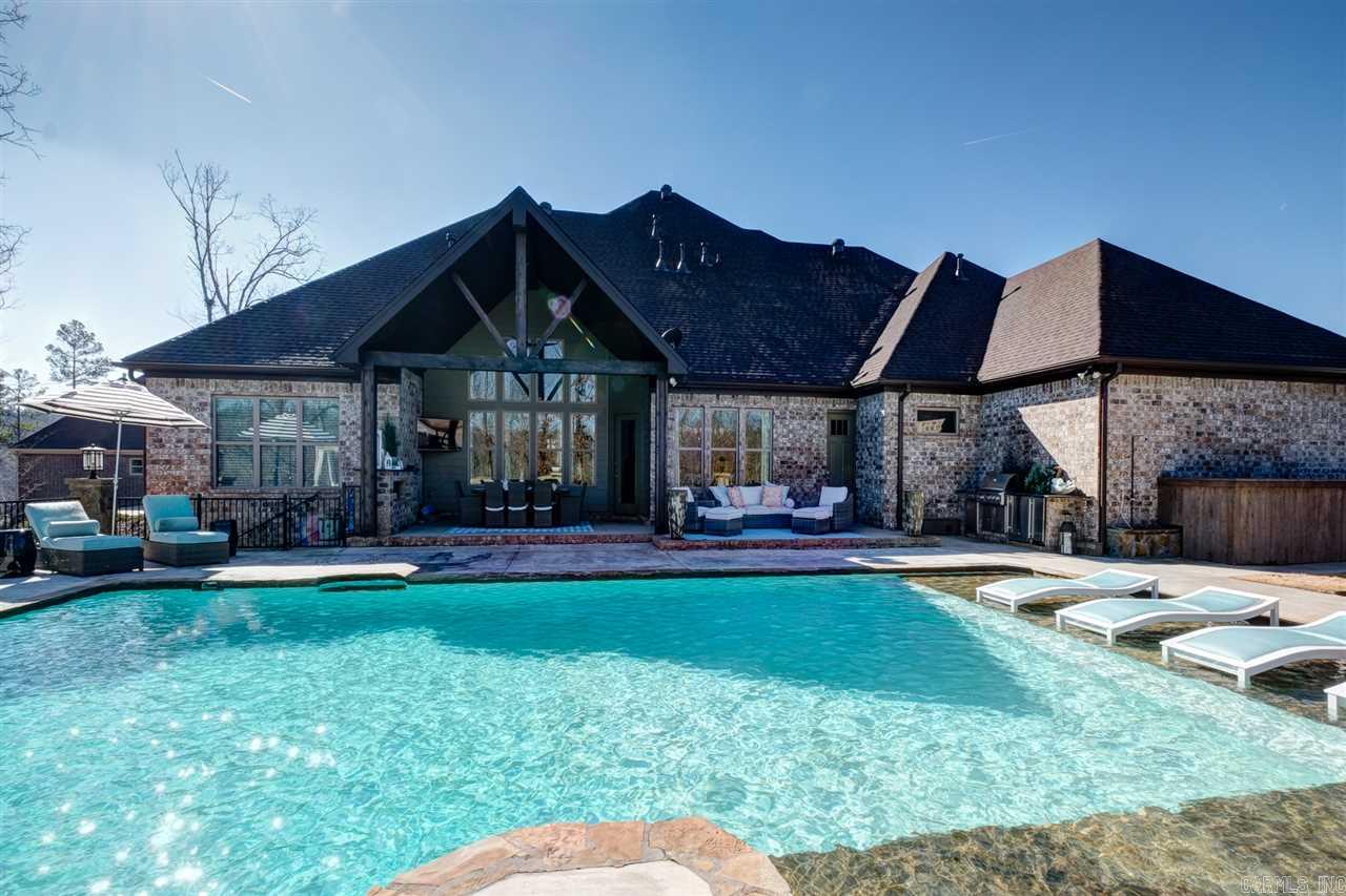 WOODLANDS EDGE - Residential