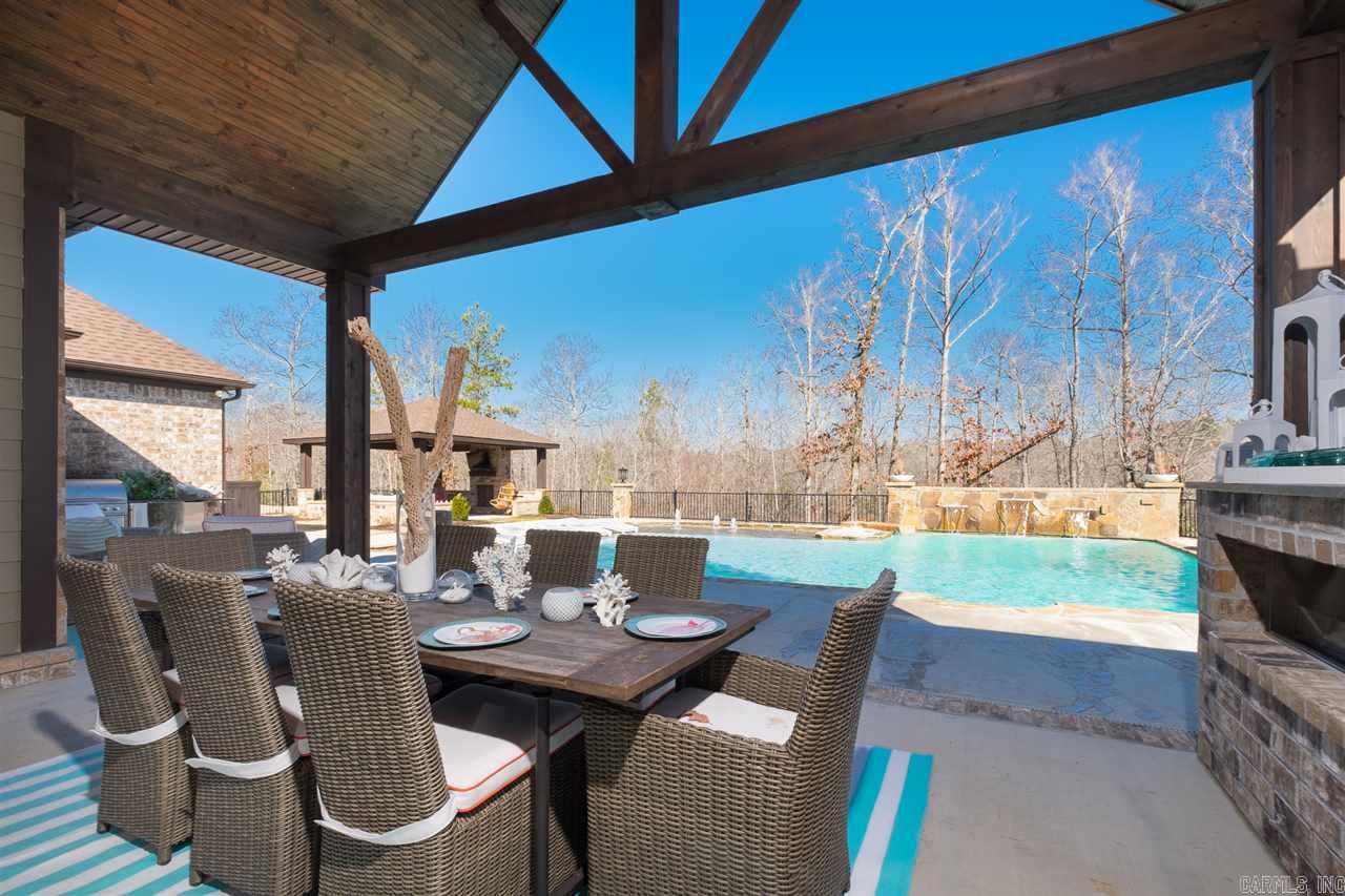 WOODLANDS EDGE - Residential