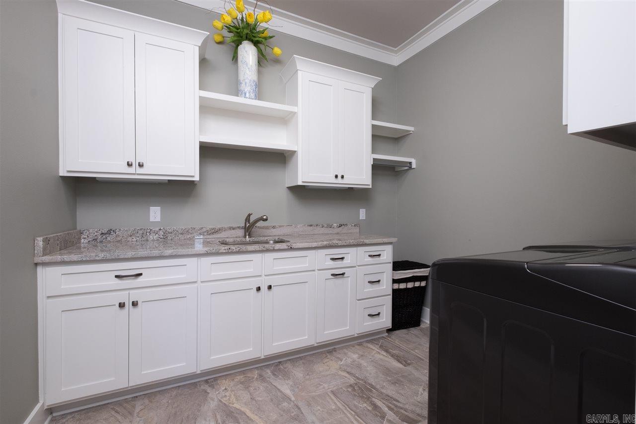 WOODLANDS EDGE - Residential