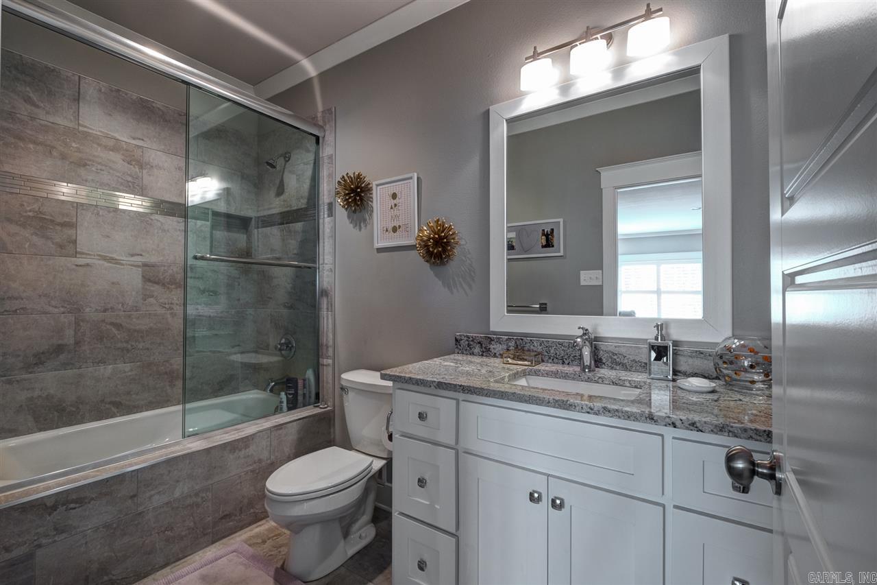 WOODLANDS EDGE - Residential