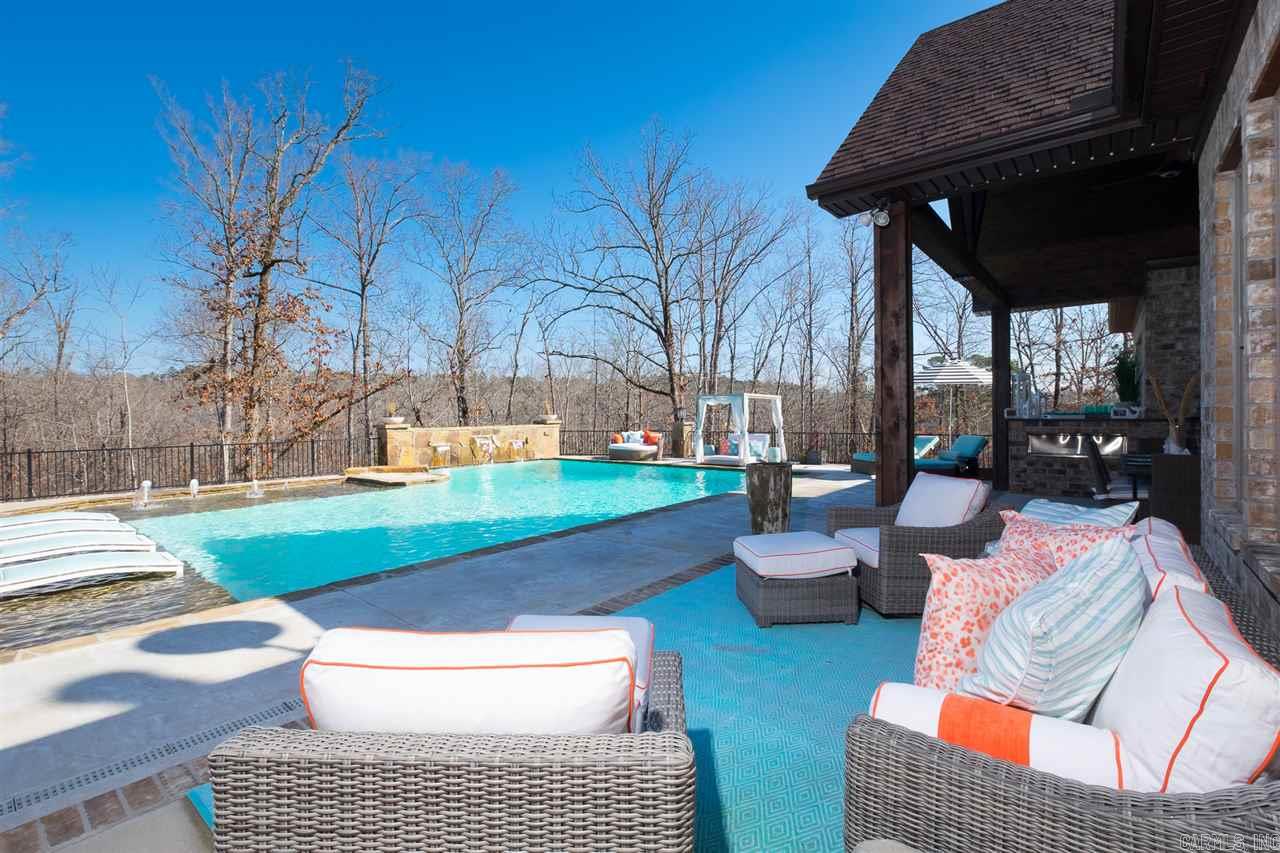 WOODLANDS EDGE - Residential