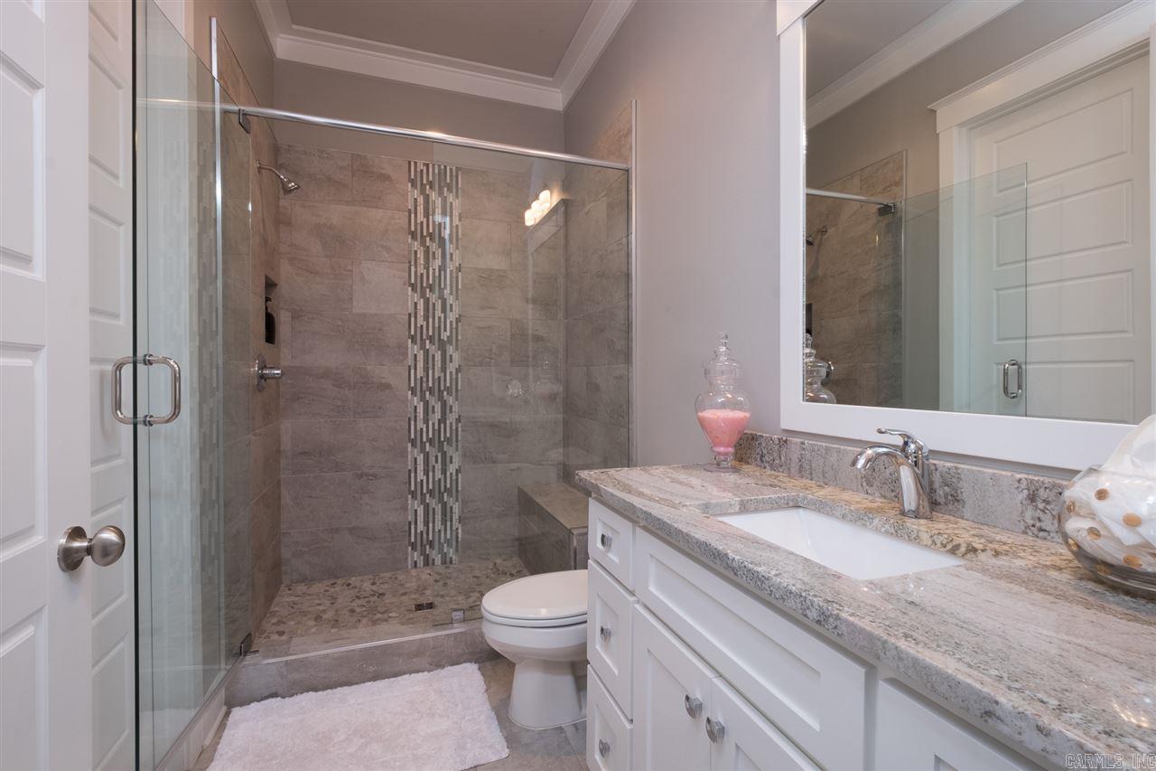 WOODLANDS EDGE - Residential