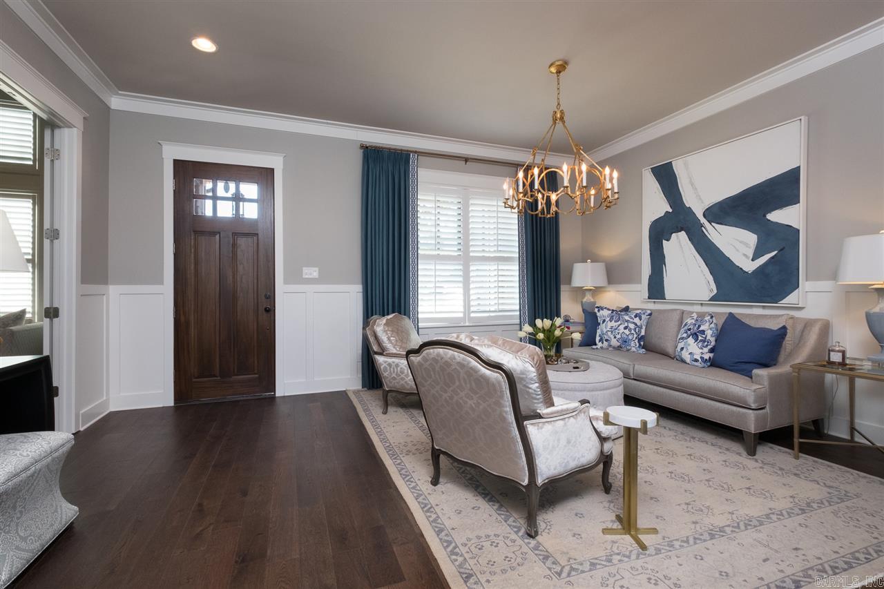 WOODLANDS EDGE - Residential