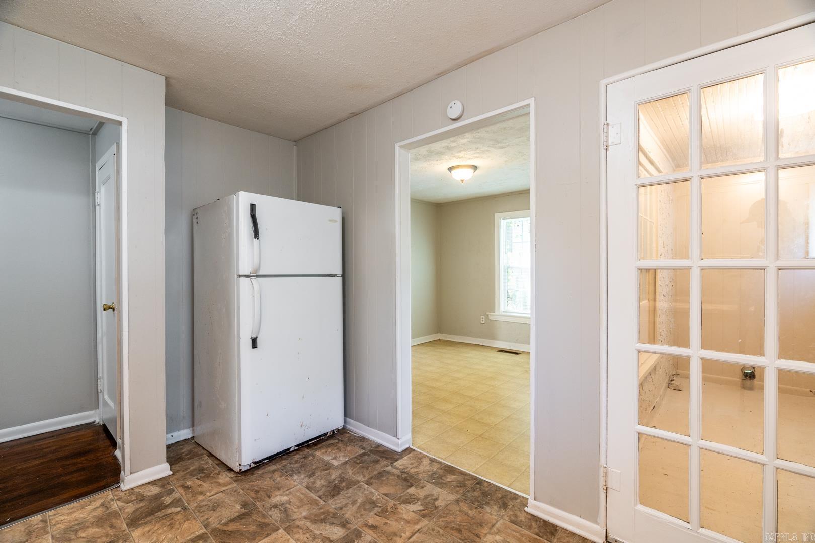 OAK FOREST GARDENS - Residential