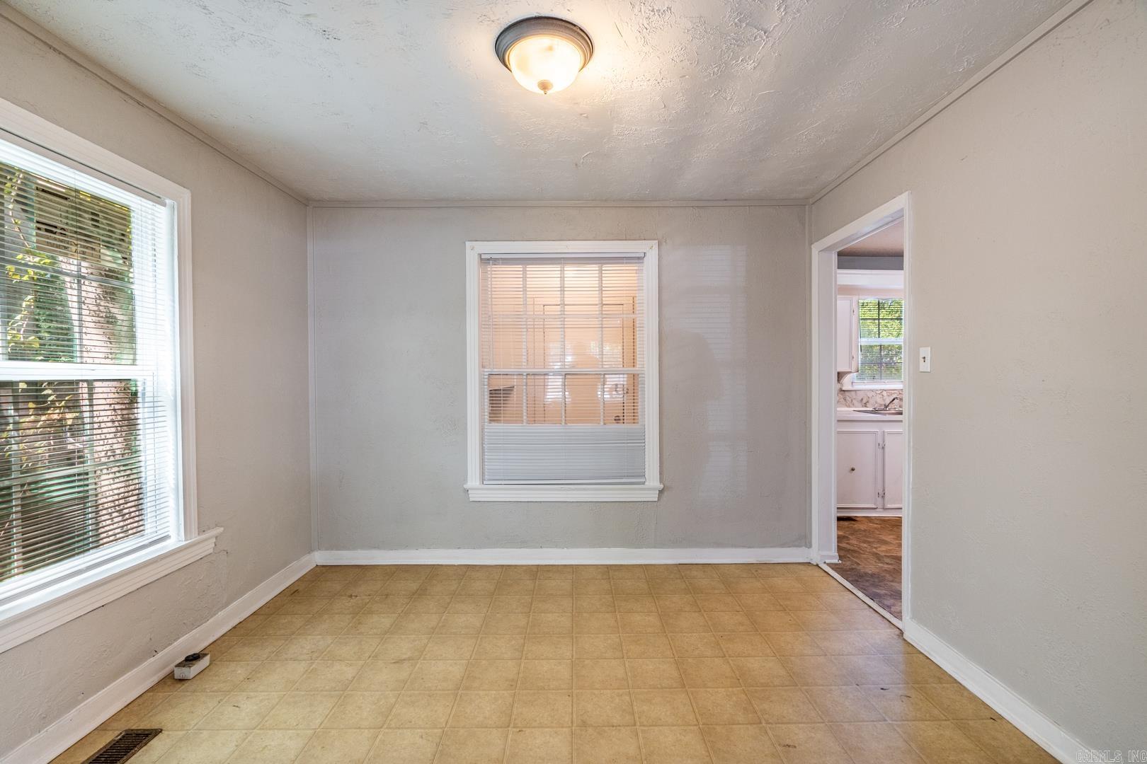 OAK FOREST GARDENS - Residential