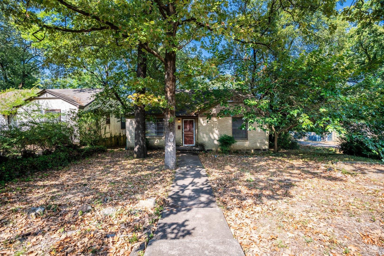 OAK FOREST GARDENS - Residential